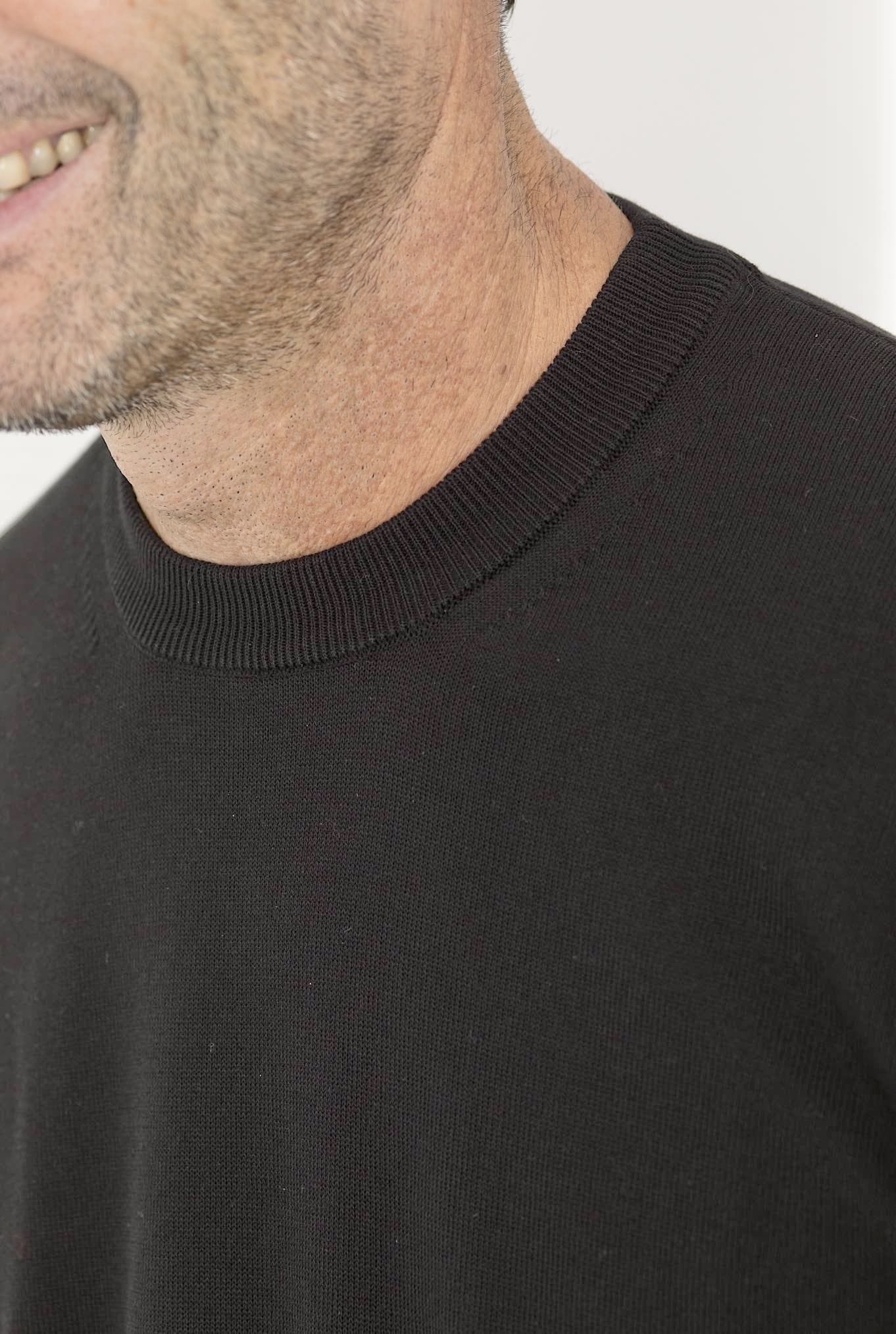 Girocollo Maniche Corte Boxy Nero - Guarino Store
