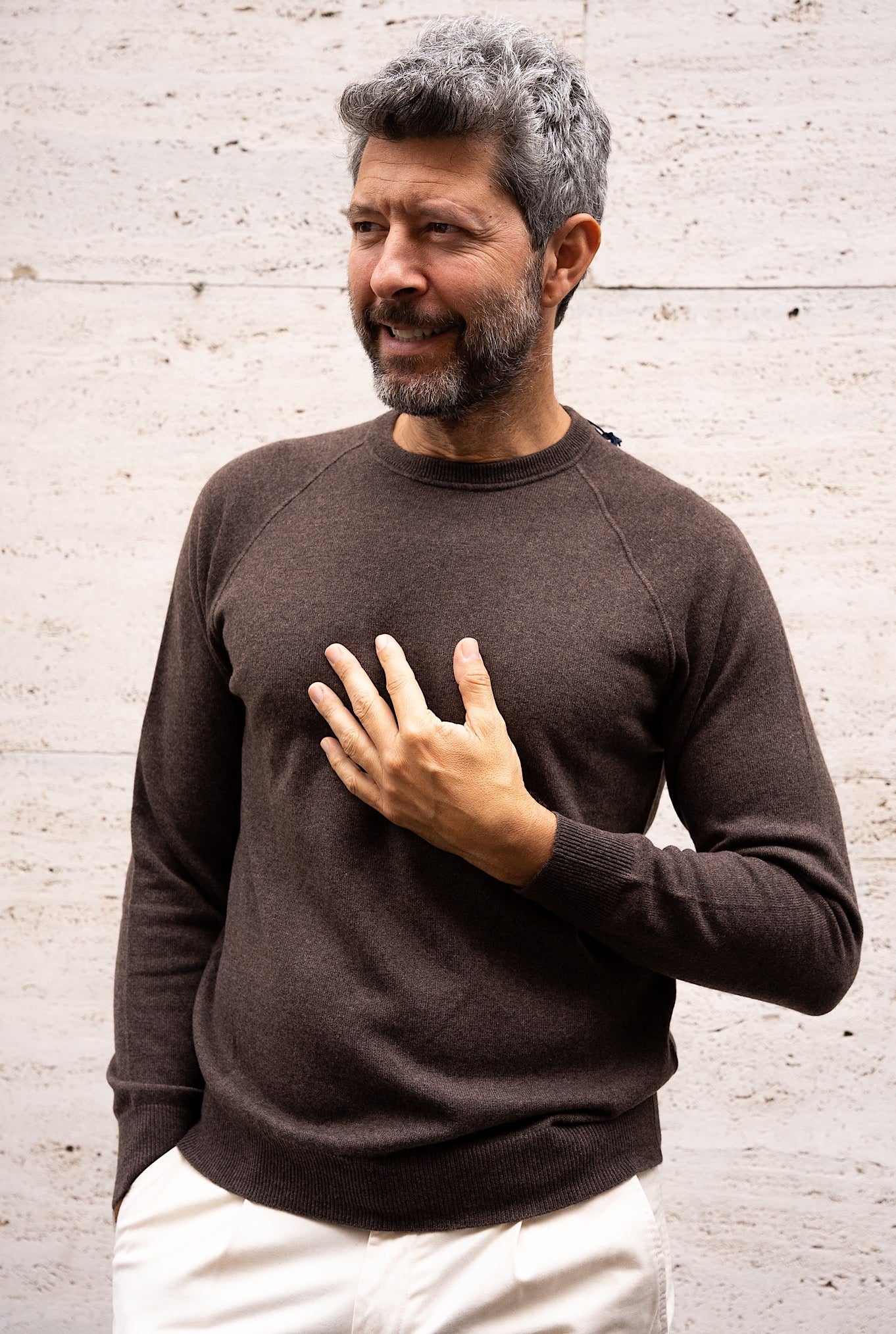 Girocollo Cashmere Raglan Marrone - Guarino Store