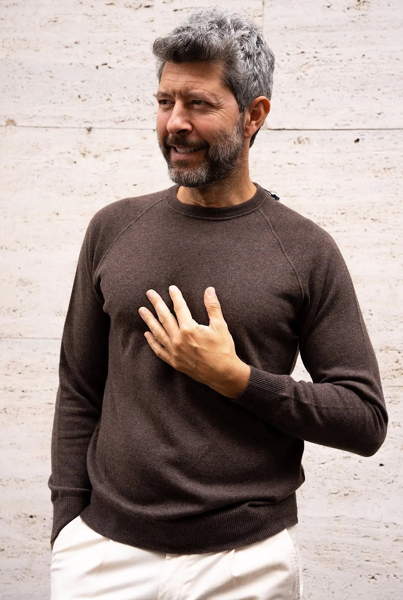 Girocollo Cashmere Raglan Marrone - Guarino Store
