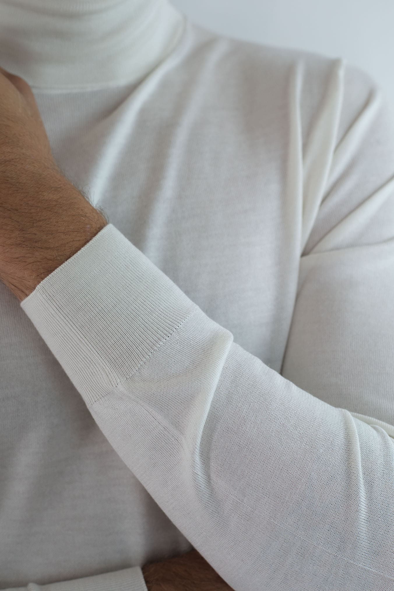 Cashmere and Silk Combed Turtleneck Cream White