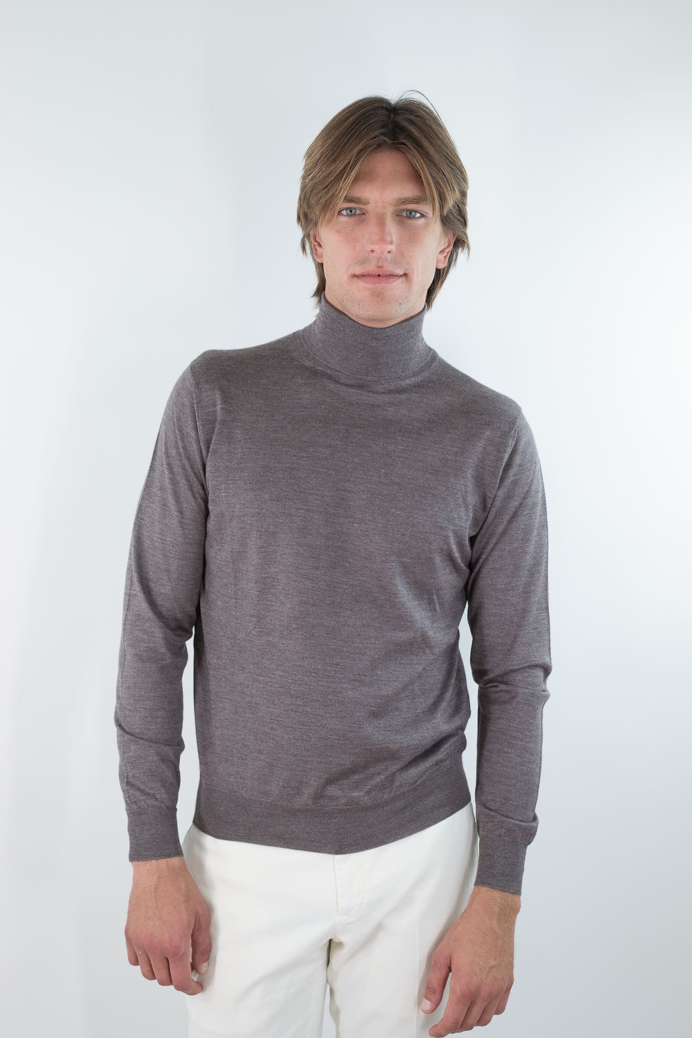 Walnut Combed Cashmere and Silk Turtleneck