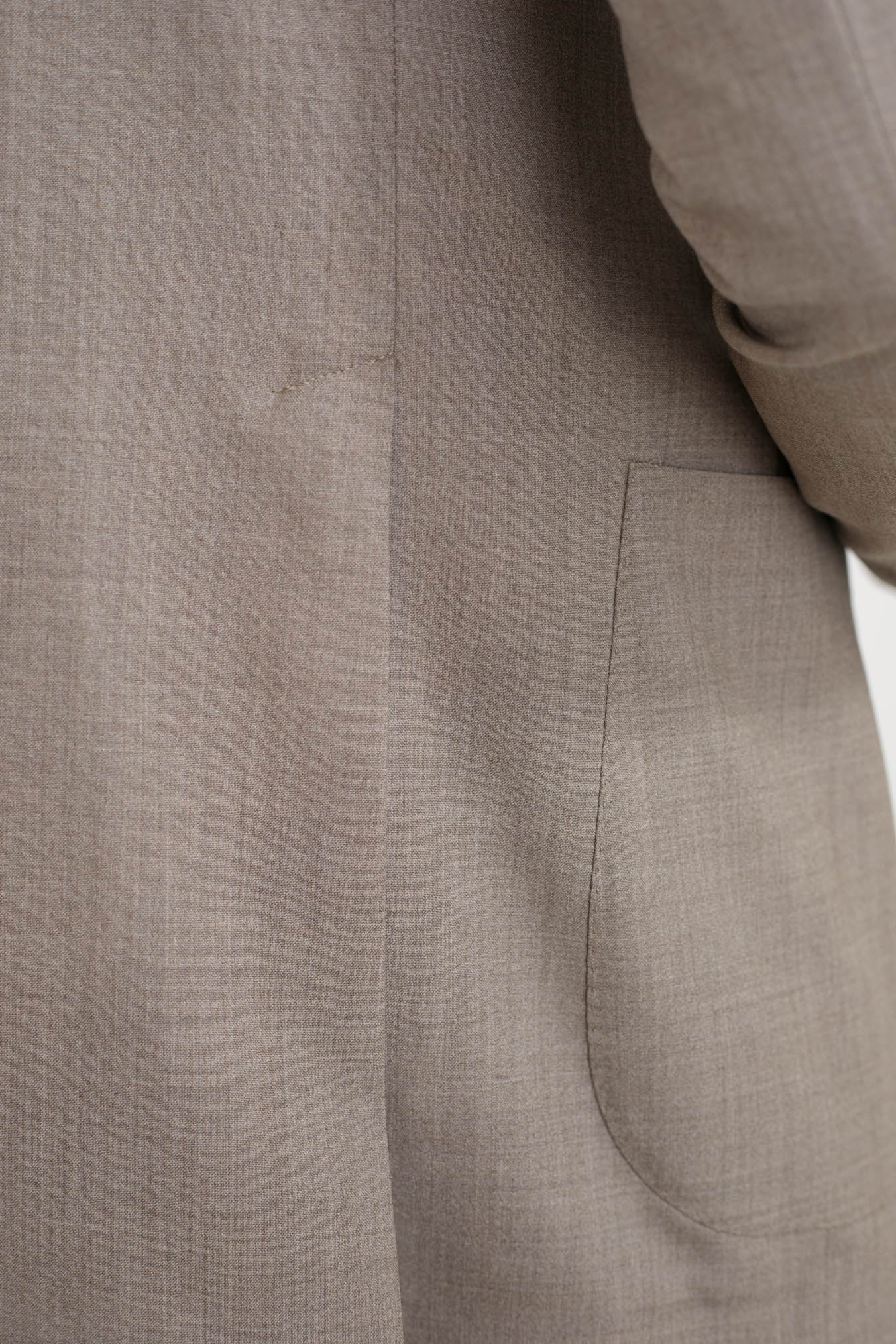 TAGLIATORE ABITO Monopetto Fresco Lana e Seta Beige - Guarino Store