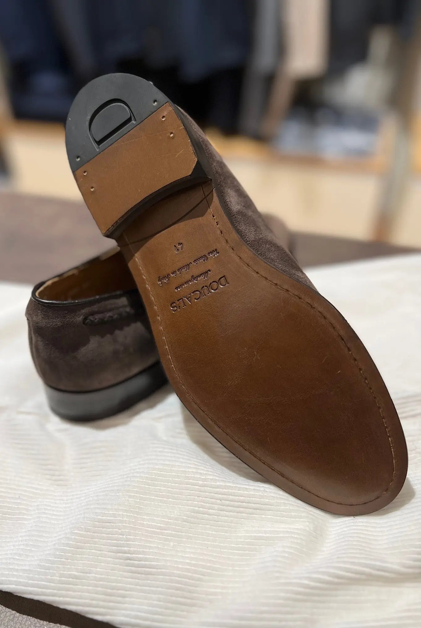 Mocassini con Nappine in Suede Testa di Moro - Guarino Store