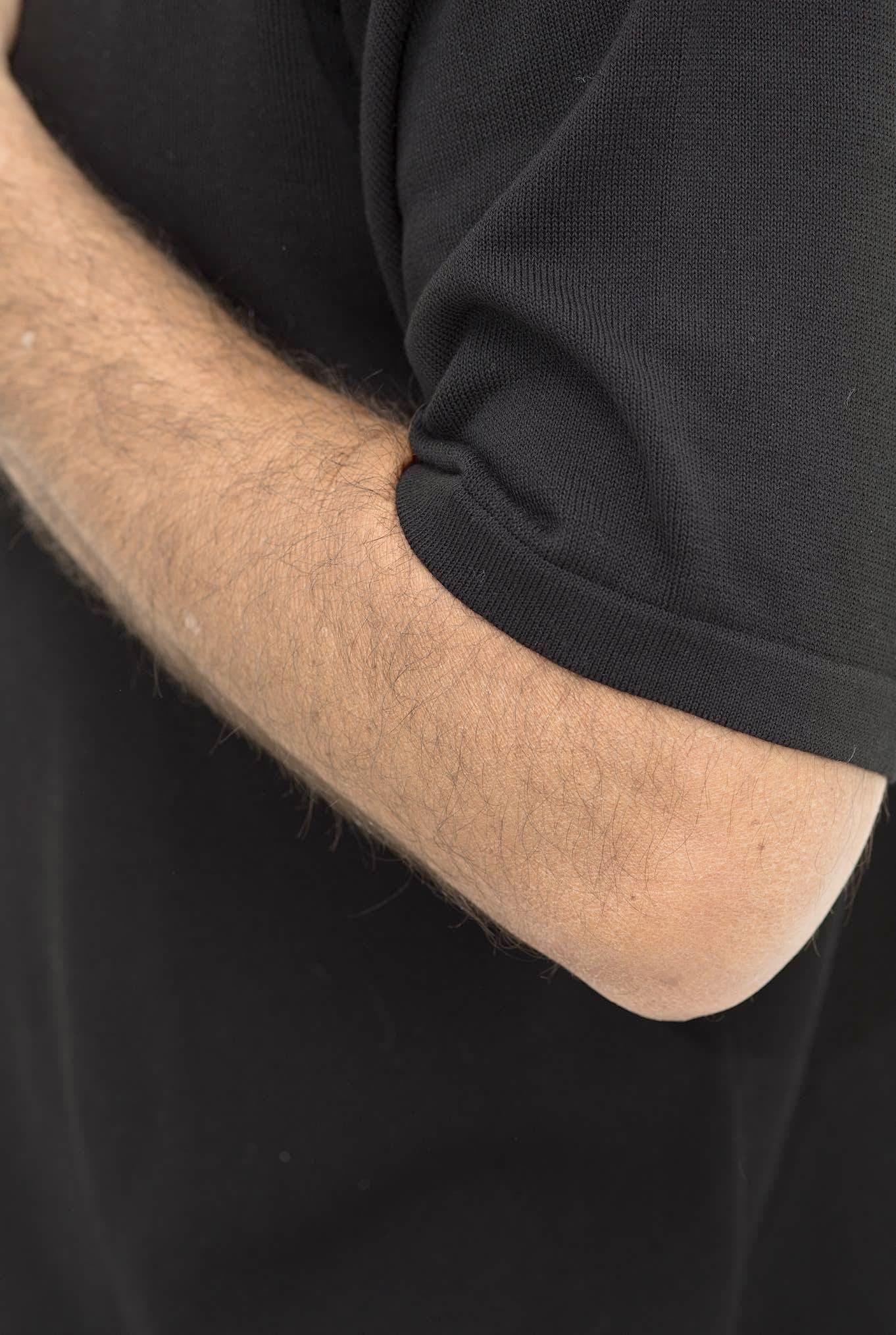 Girocollo Maniche Corte Boxy Nero - Guarino Store