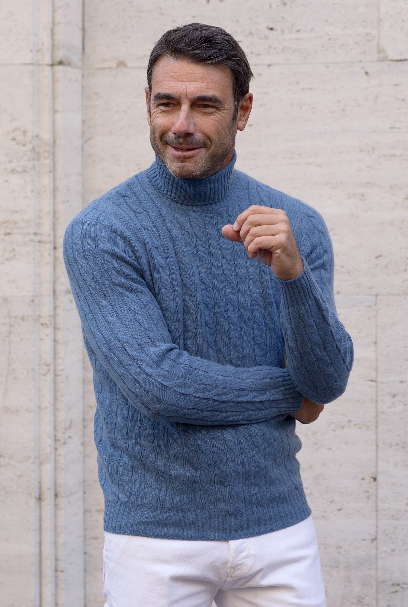 Dolcevita a Trecce in Cashmere Blu Scozia - Guarino Store