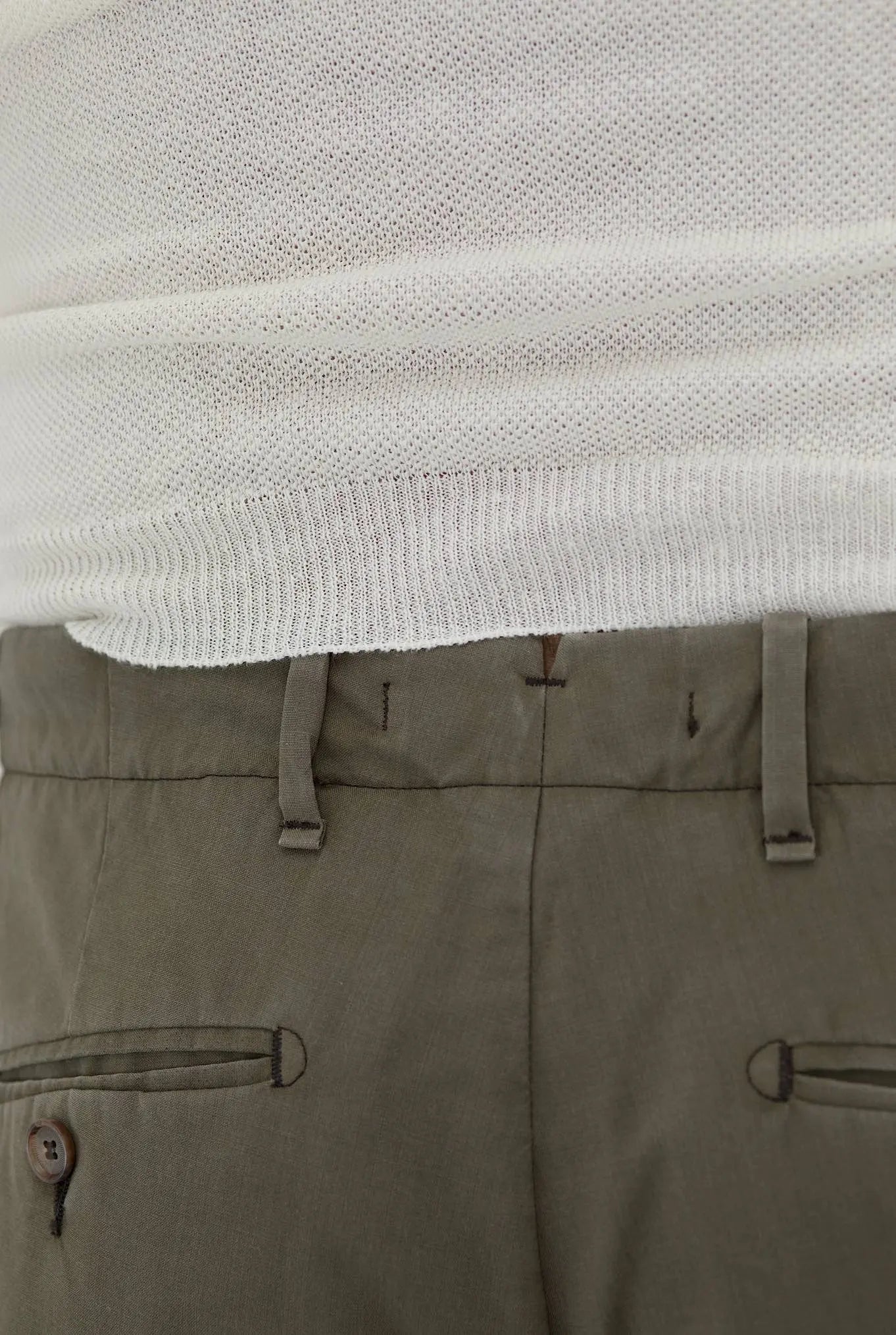 MYTHS Pantaloni Fresco Lana con Pinces Verde Salvia - Guarino Store