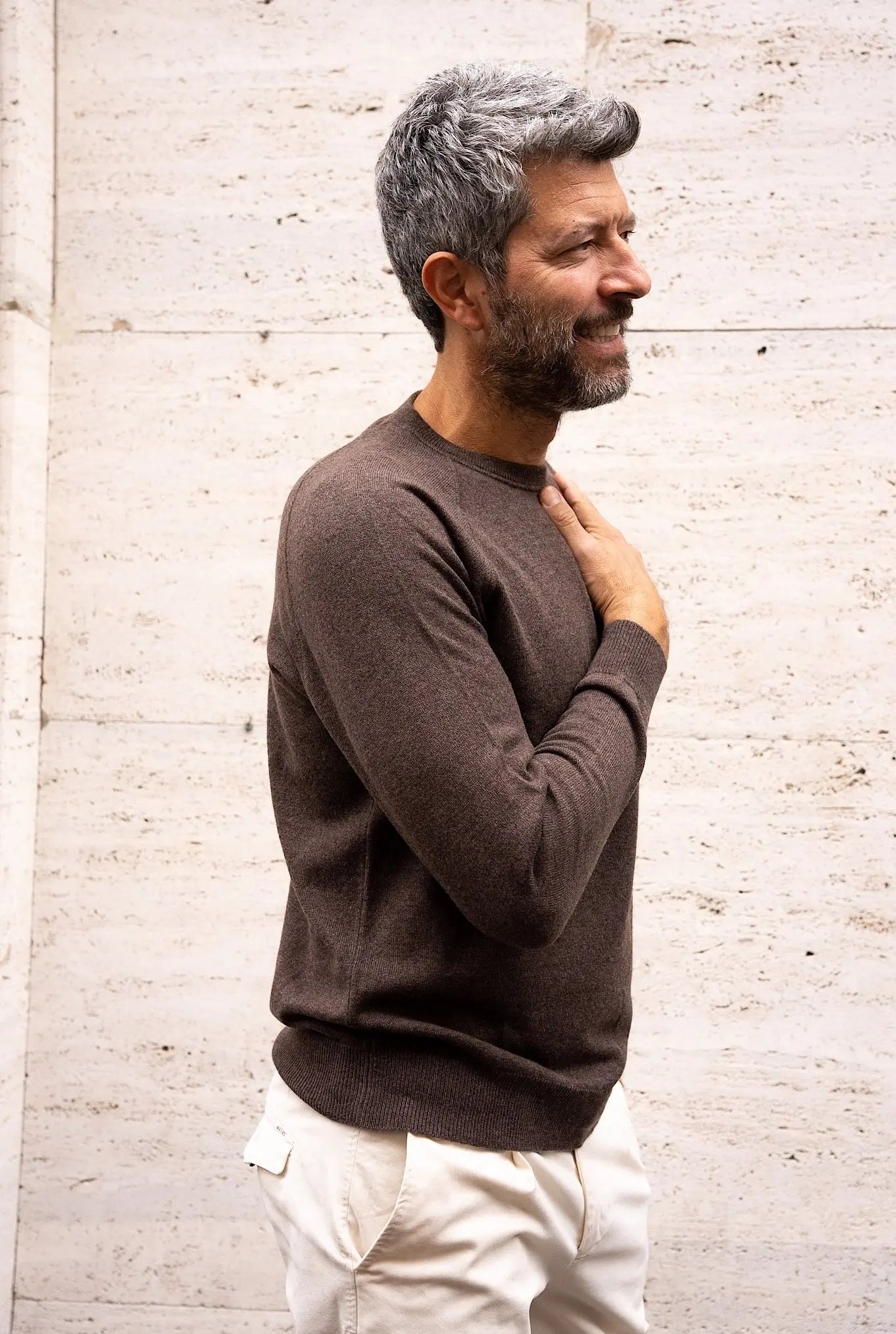 Girocollo Cashmere Raglan Marrone - Guarino Store