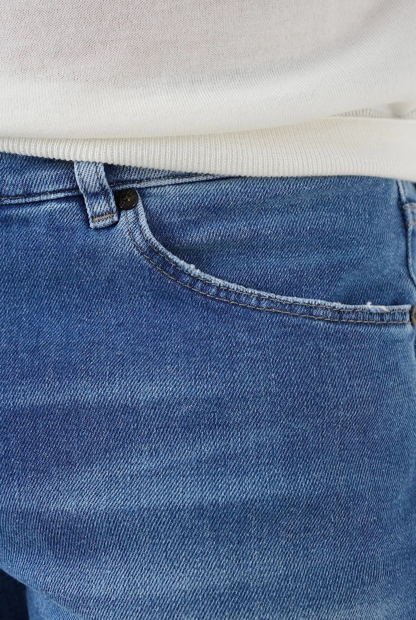Jeans in Denim Chiaro - Guarino Store