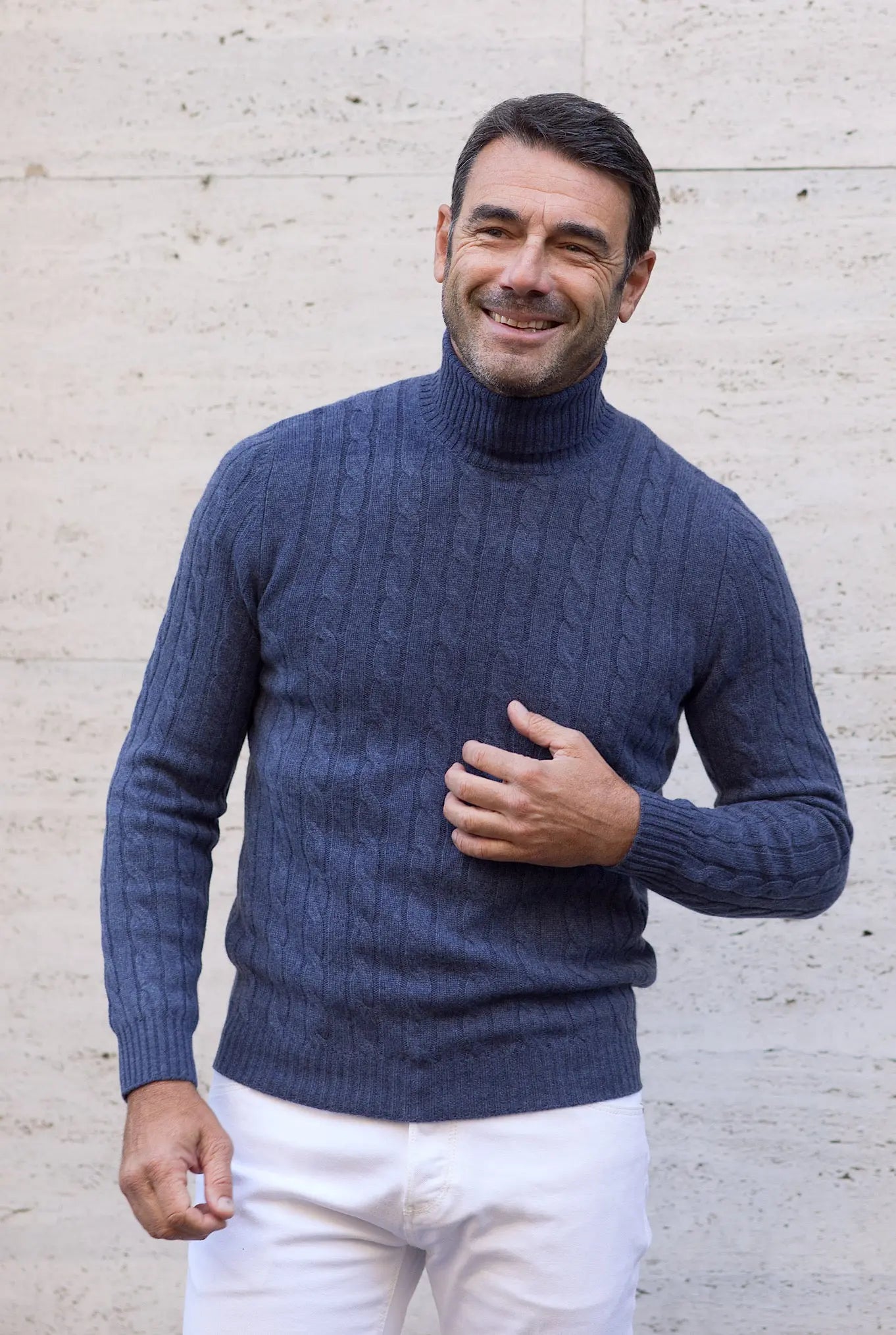 Dolcevita a Trecce in Cashmere Blu Avio - Guarino Store