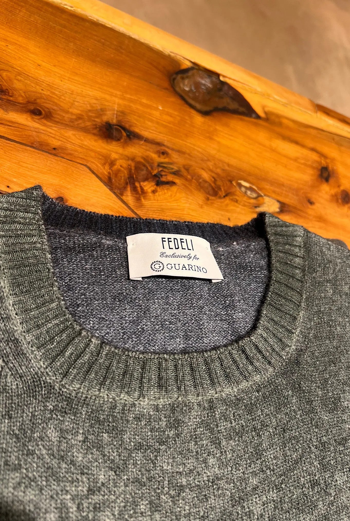 Girocollo Cashmere "Spruzzato" Verde - Guarino Store