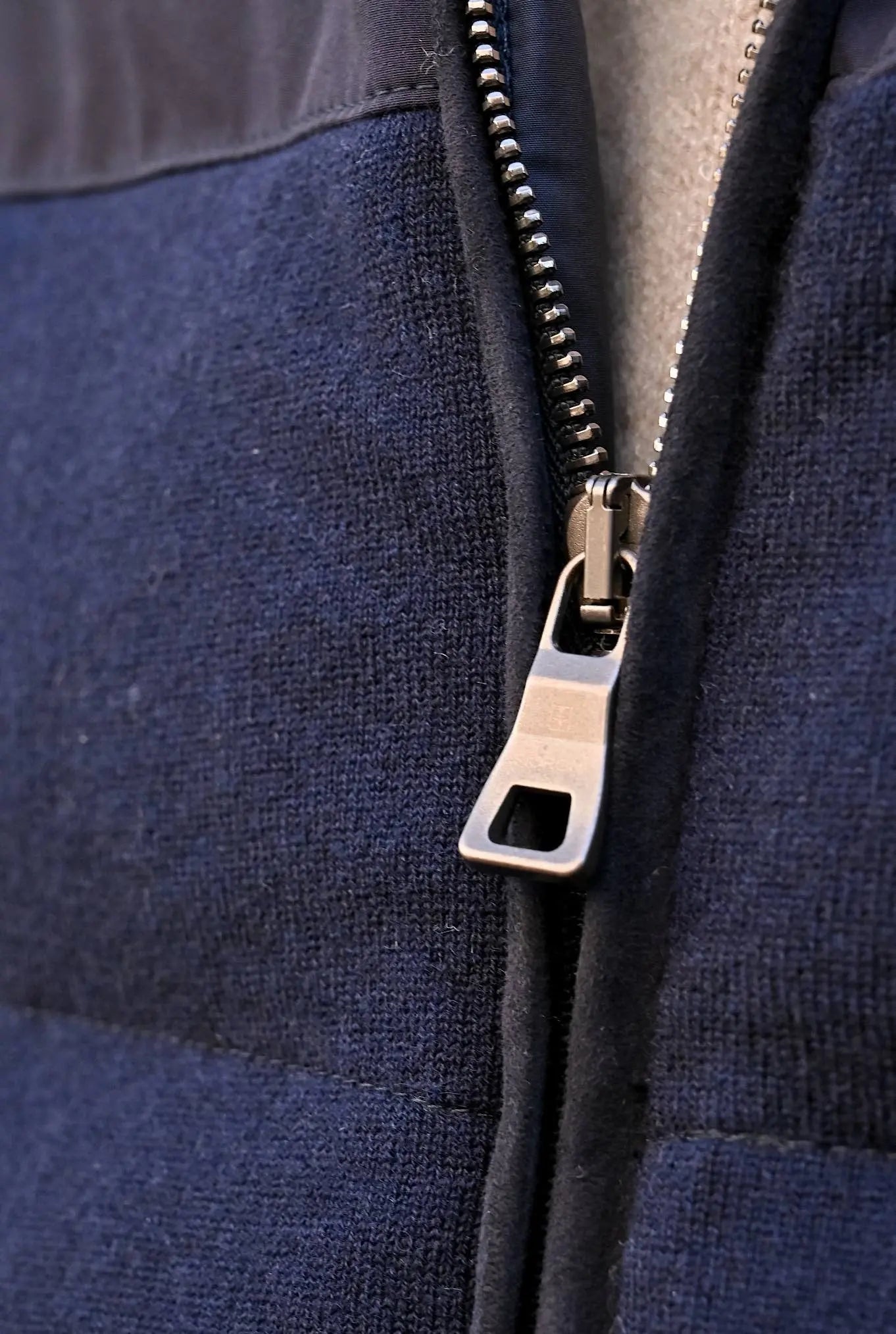 Piumino in Cashmere Cappuccio Blu - Guarino Store