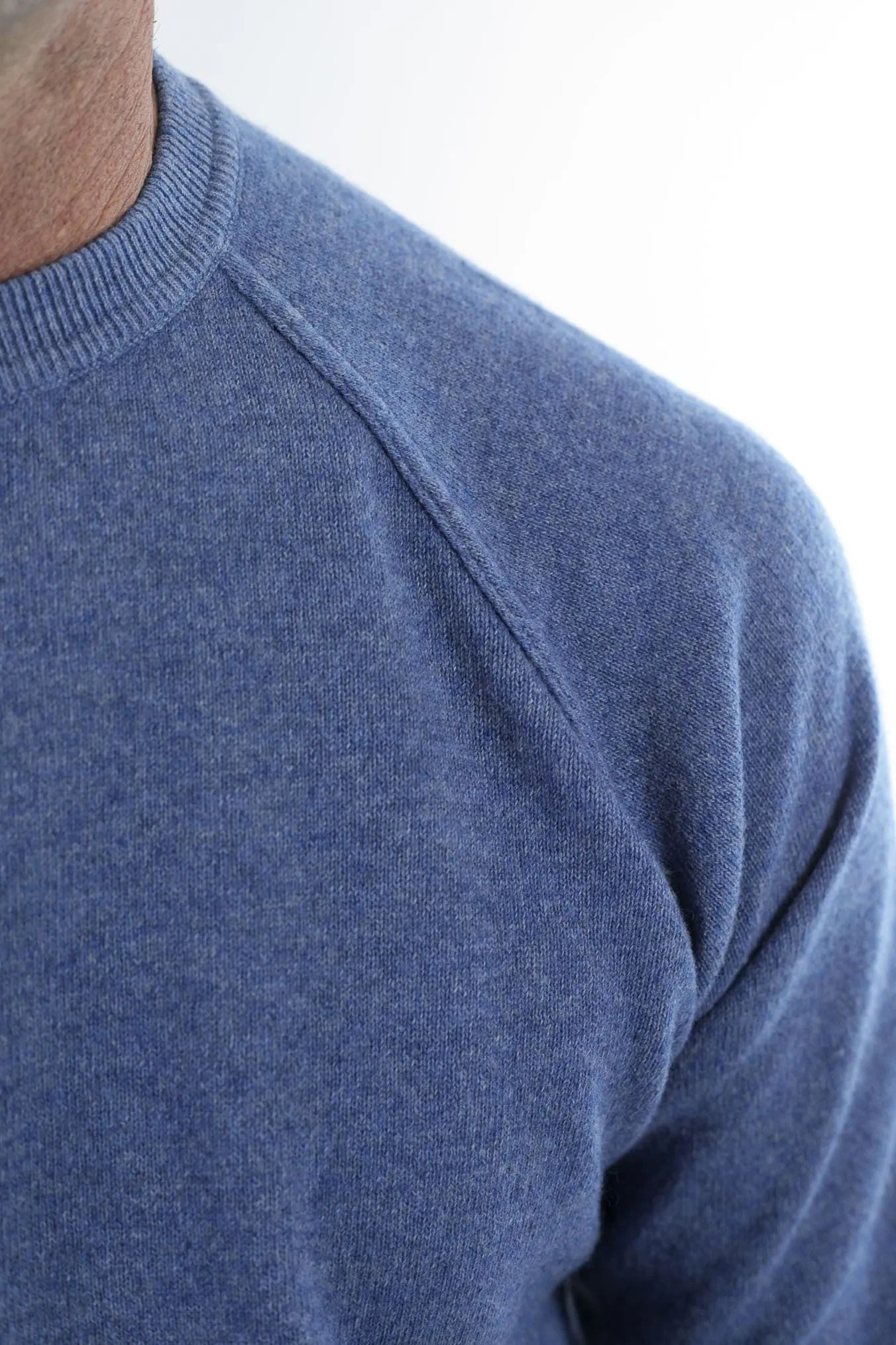 Girocollo Raglan Cashmere Old Dyed Denim - Guarino Store