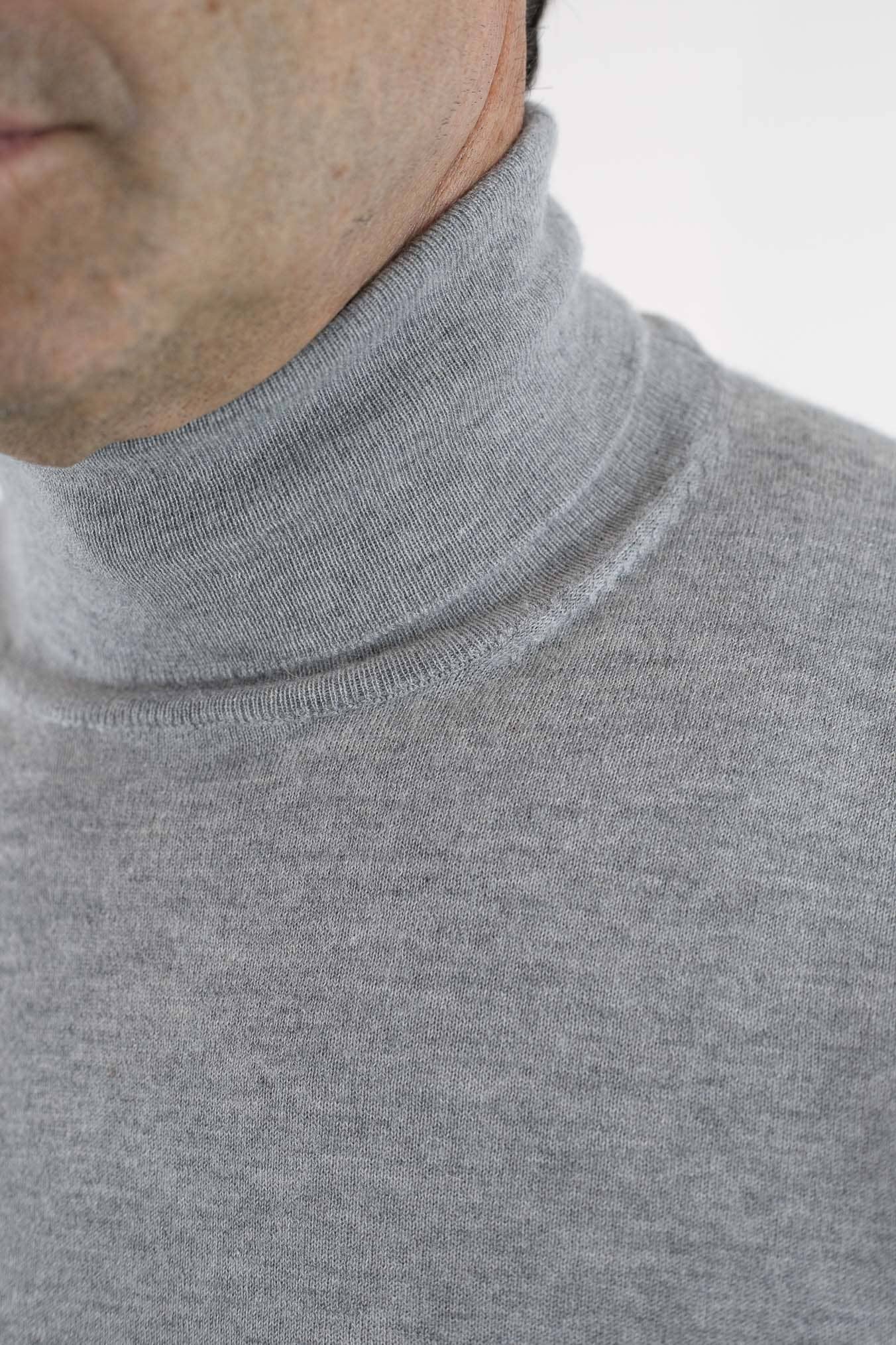 Dolcevita Cashmere Pettinato Ultralight Blu Scuro