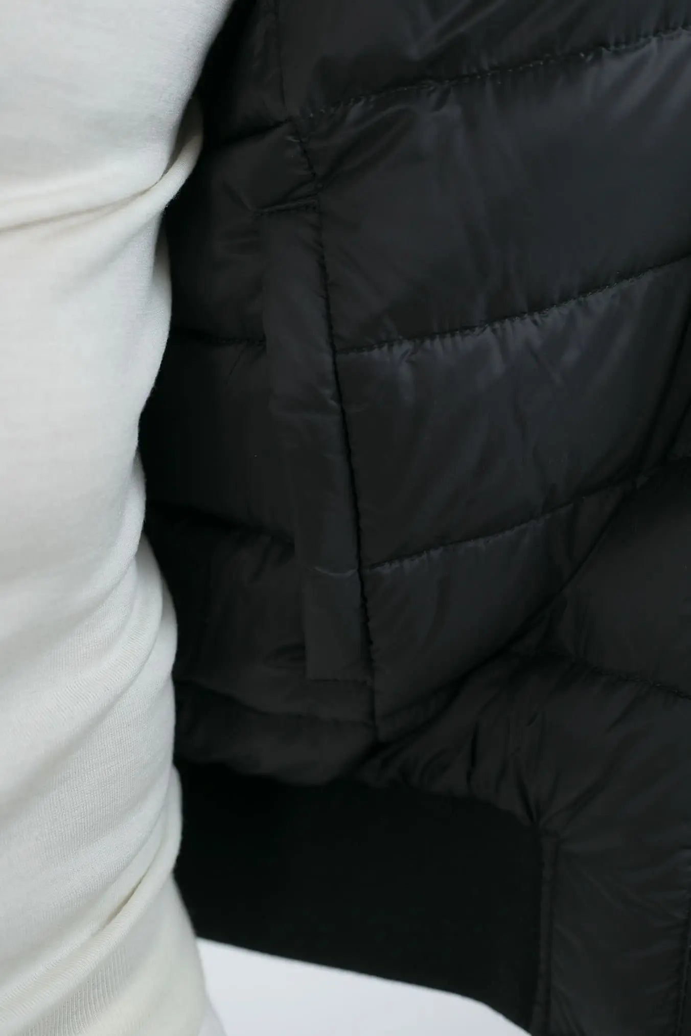 Giubbino Reversibile in Suede e Piuma D'Oca Nero - Guarino Store
