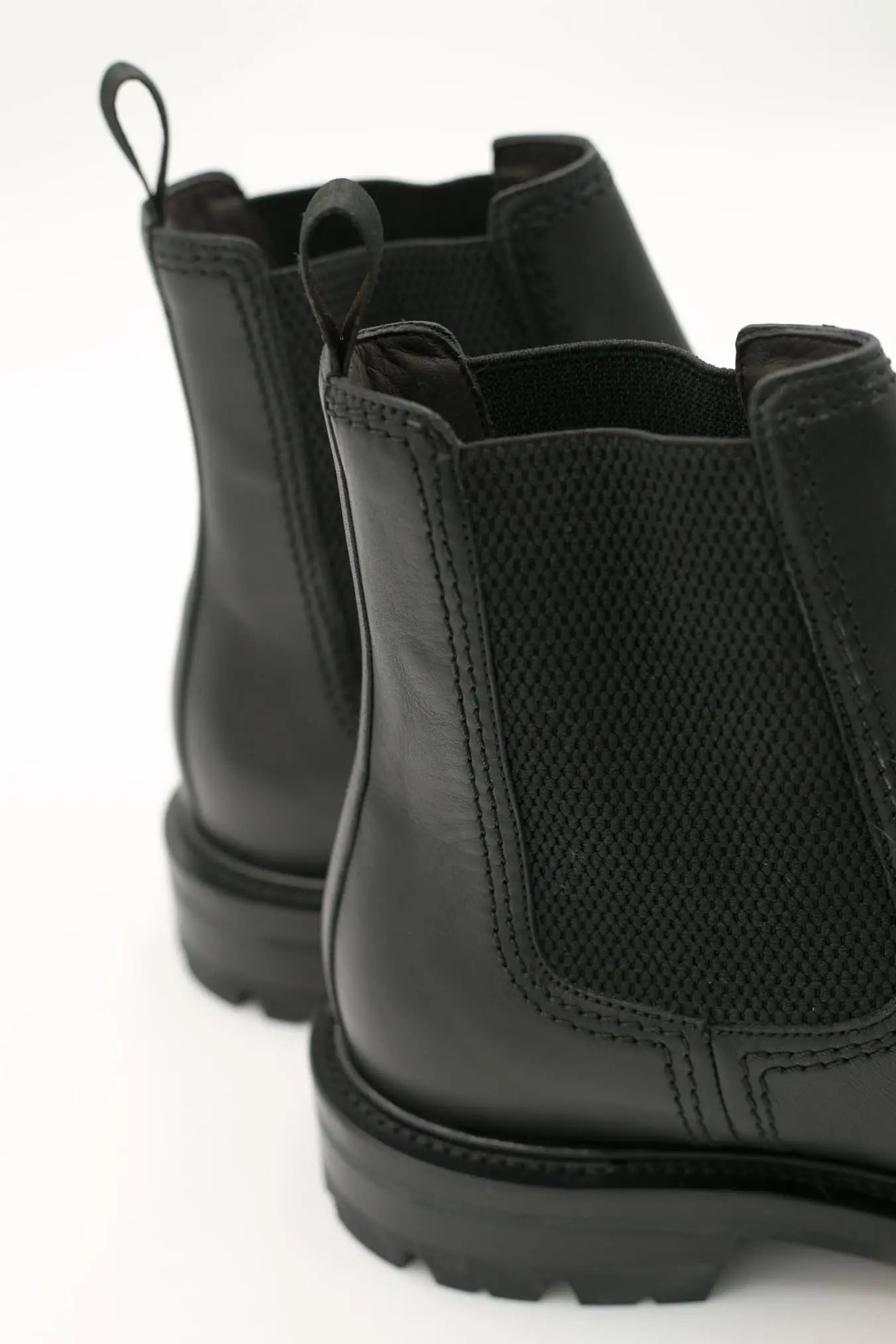 Beatles Pelle Spazzolata Nera - Guarino Store