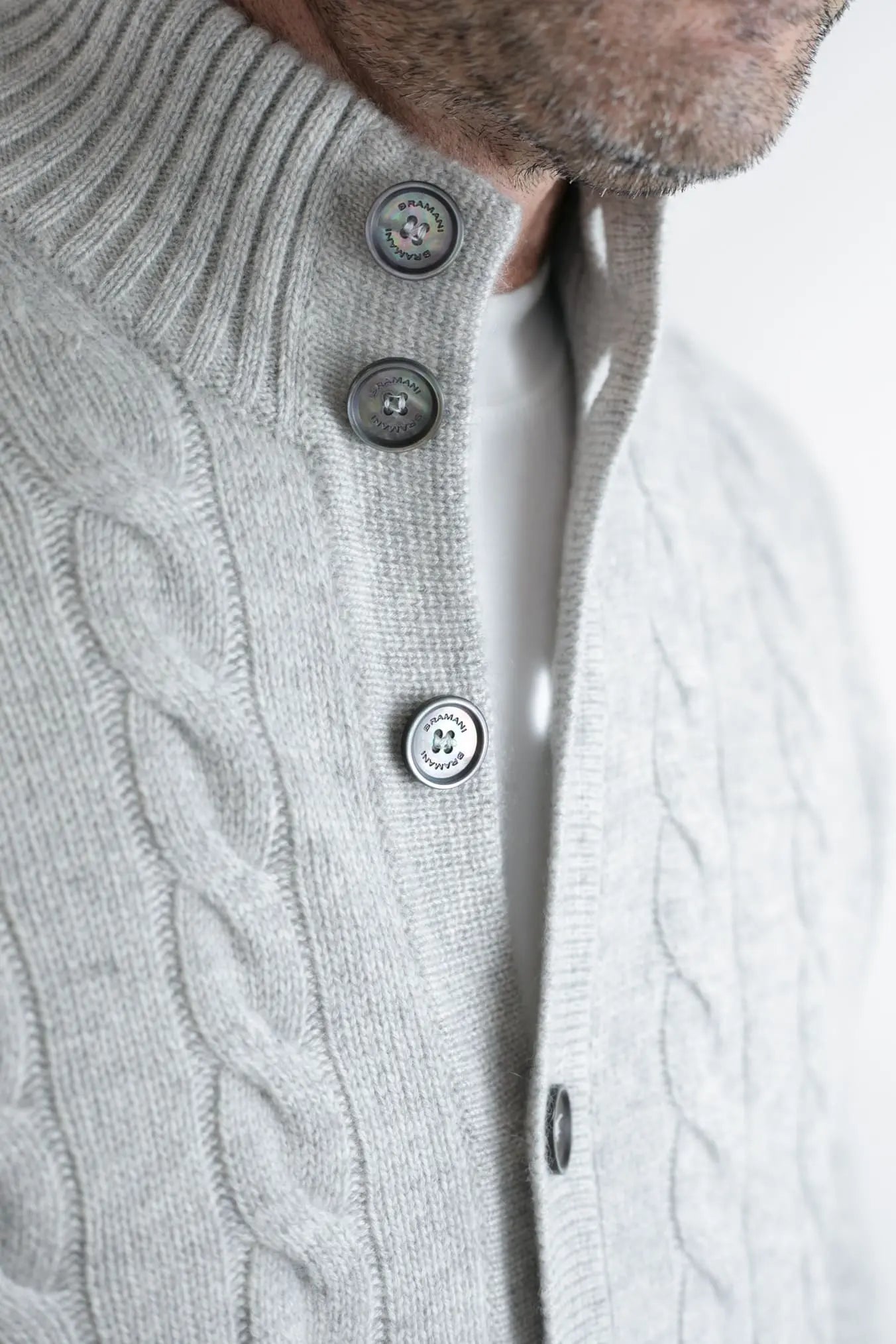 Cardigan a Trecce Cashmere Ghiaccio - Guarino Store