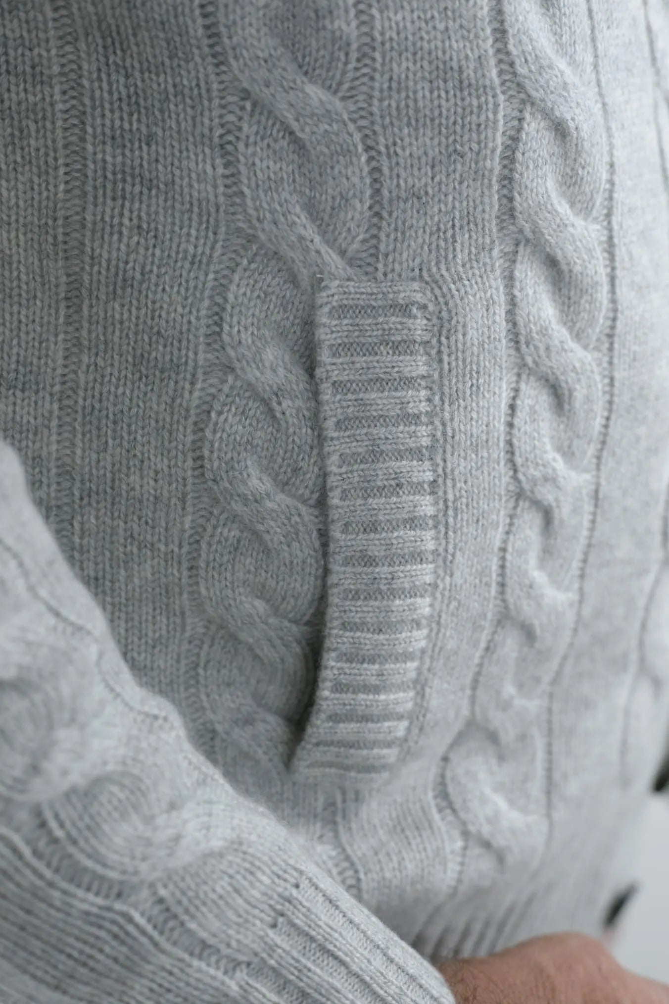 Cardigan a Trecce Cashmere Ghiaccio - Guarino Store