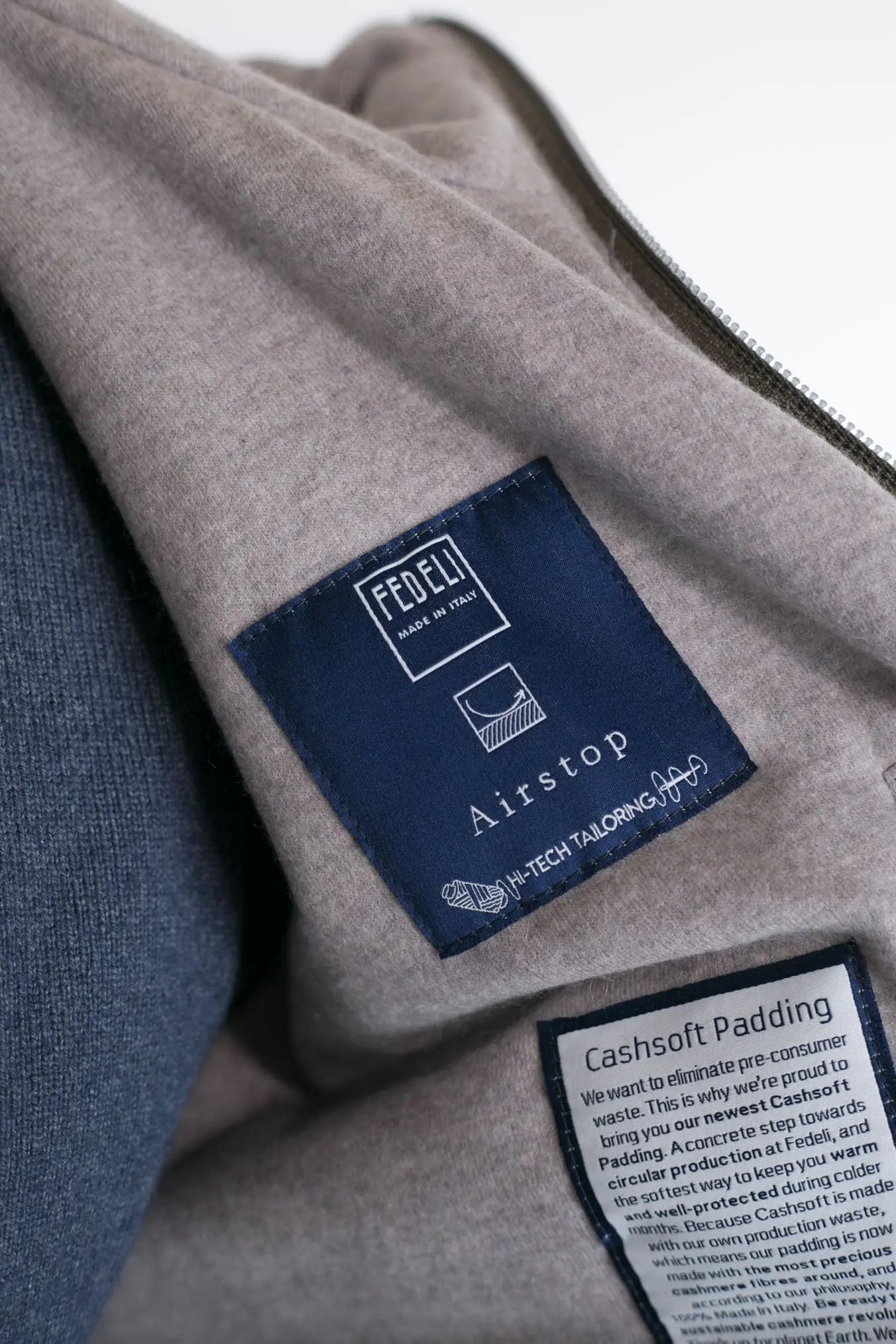 Giubbino con Cappuccio Airstop Foderato in Cashmere Beige - Guarino Store