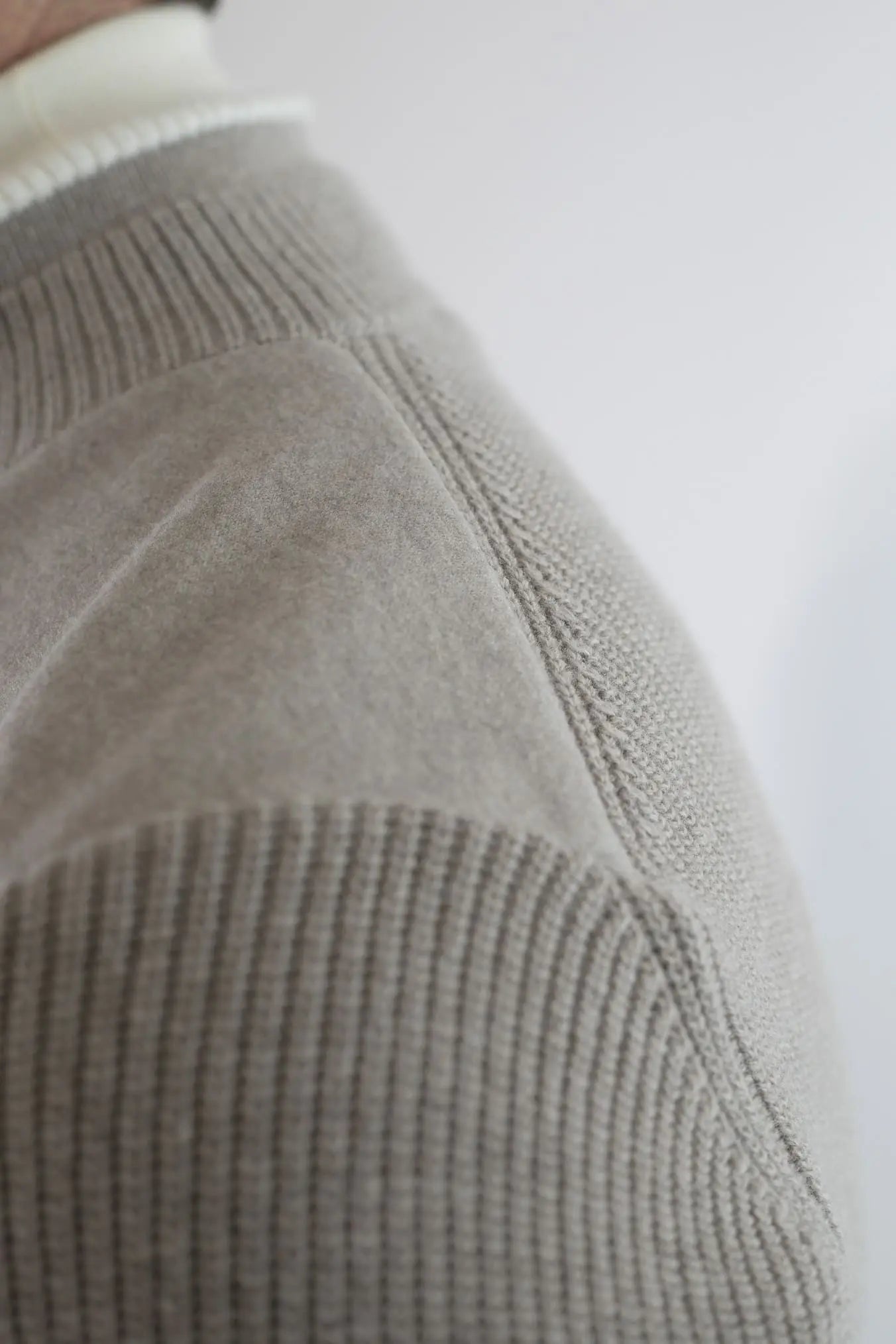 FIORONI Bomber in Maglia Full Zip Greige