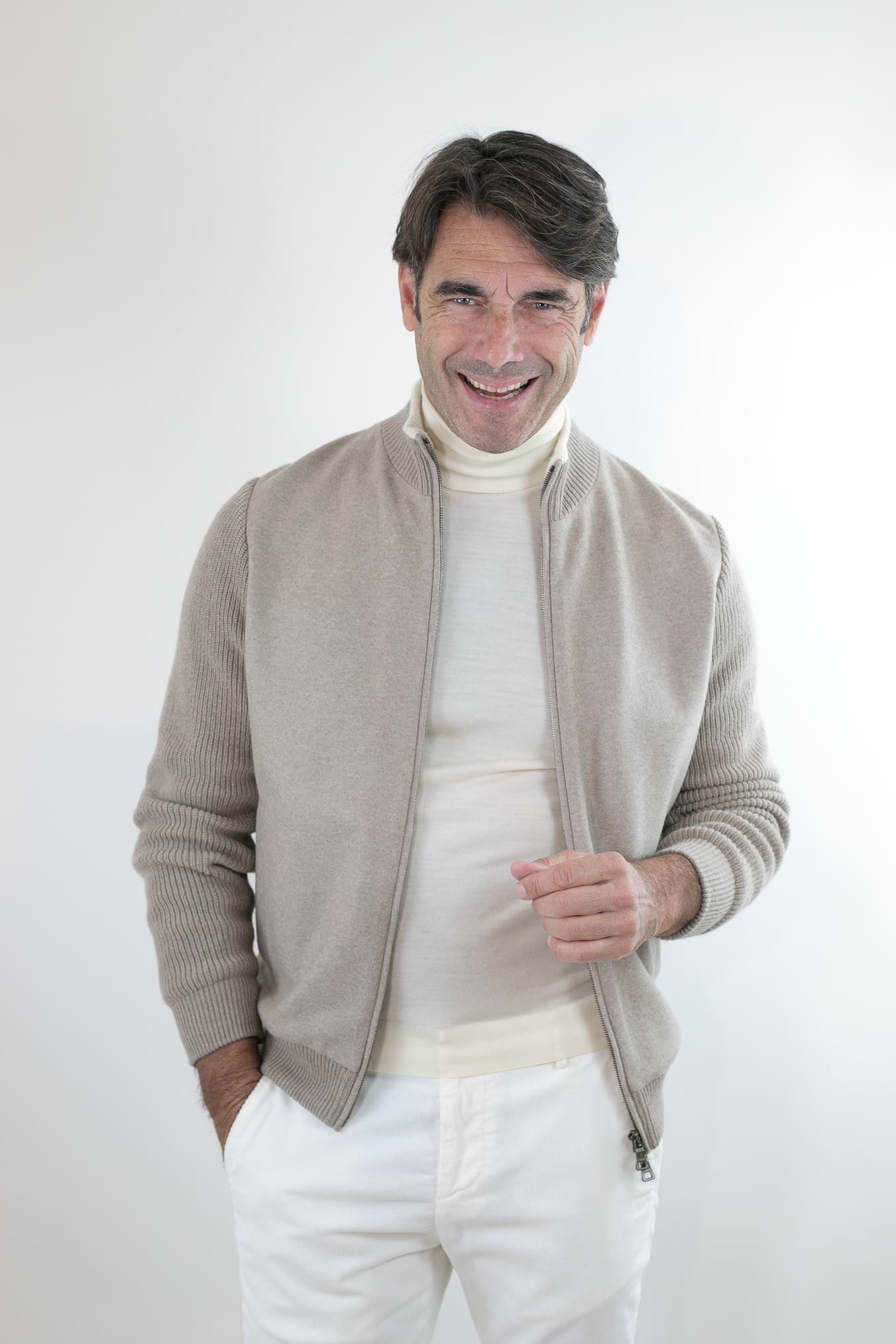 FIORONI Bomber in Maglia Full Zip Greige