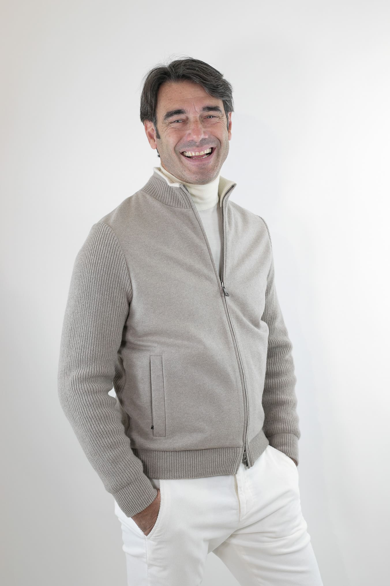 FIORONI Bomber in Maglia Full Zip Greige