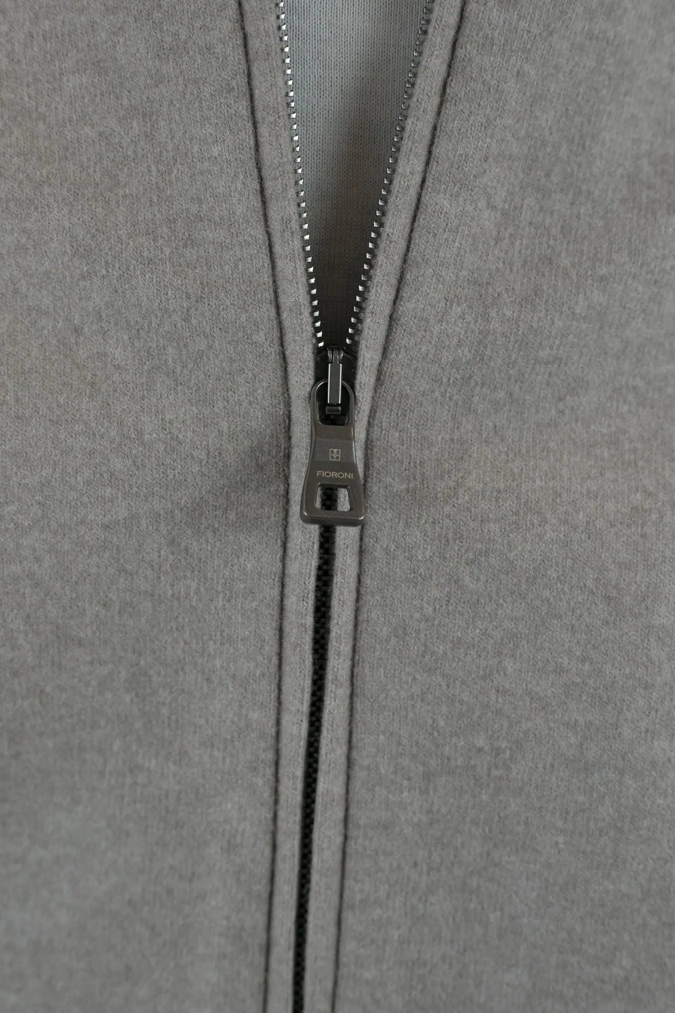 FIORONI Bomber in Maglia Full Zip Greige
