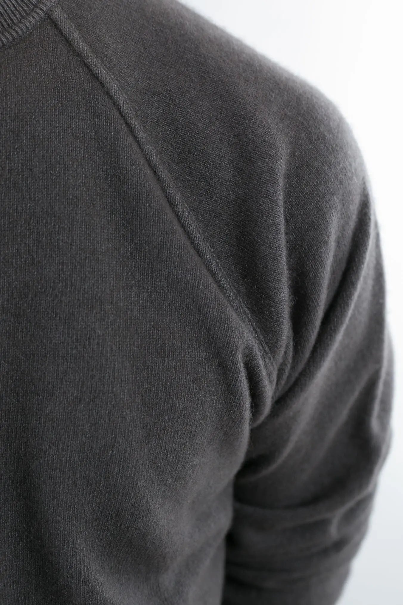 Girocollo Raglan Cashmere Old Dyed Fango - Guarino Store