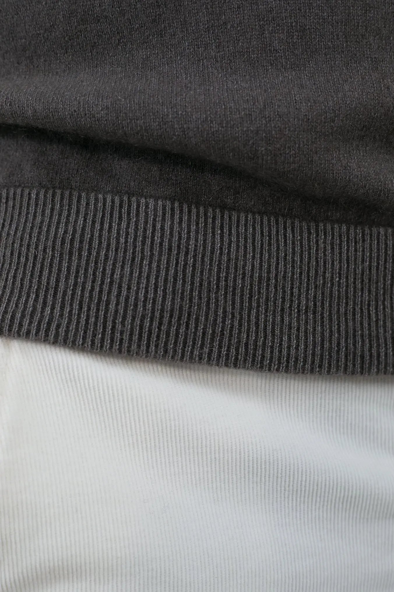 Girocollo Raglan Cashmere Old Dyed Fango - Guarino Store