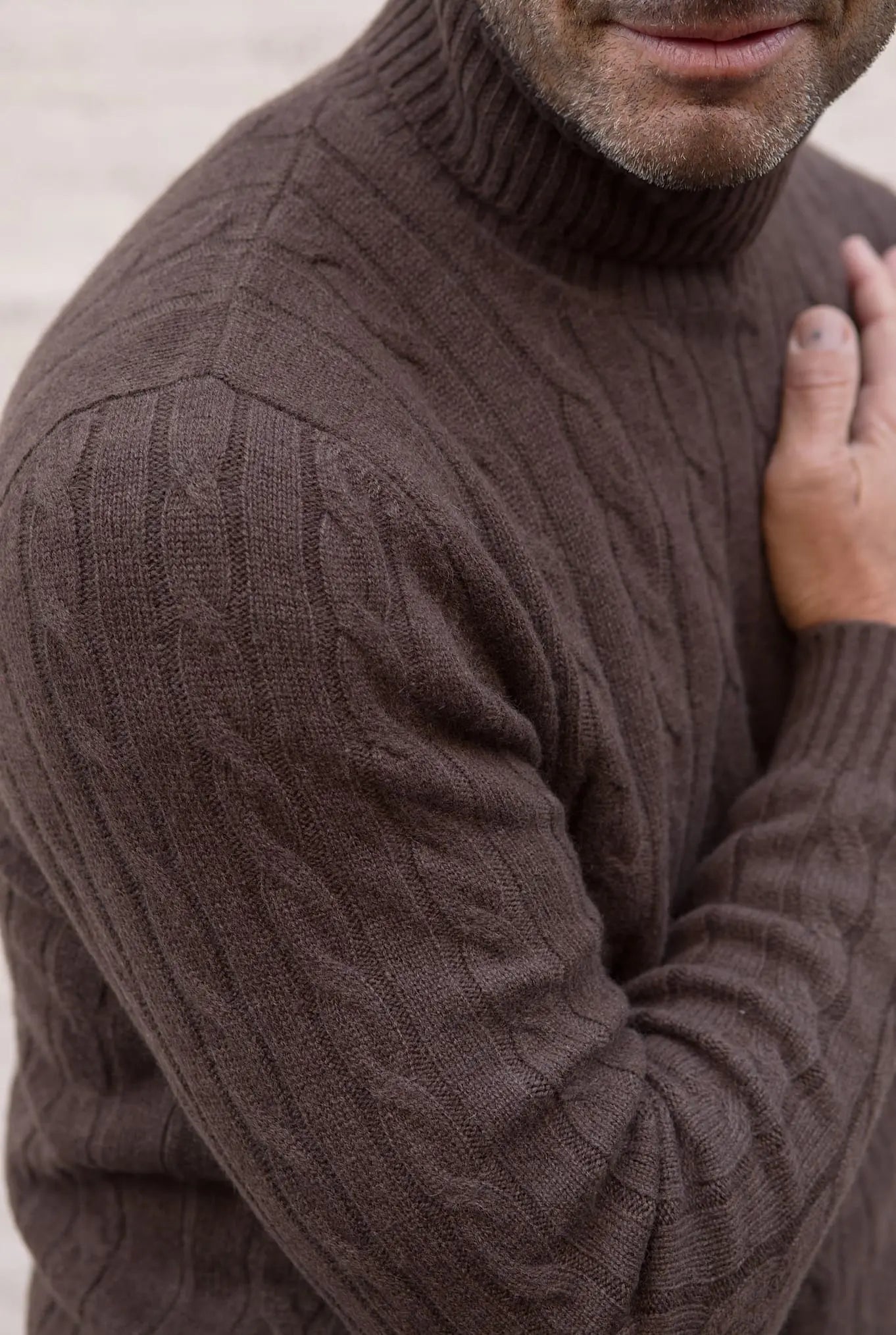 Dolcevita a Trecce in Cashmere Testa di Moro