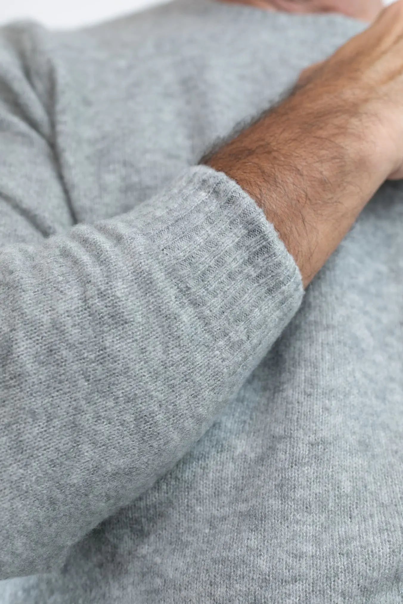 Girocollo in Cashmere e Seta Grigio Perla - Guarino Store