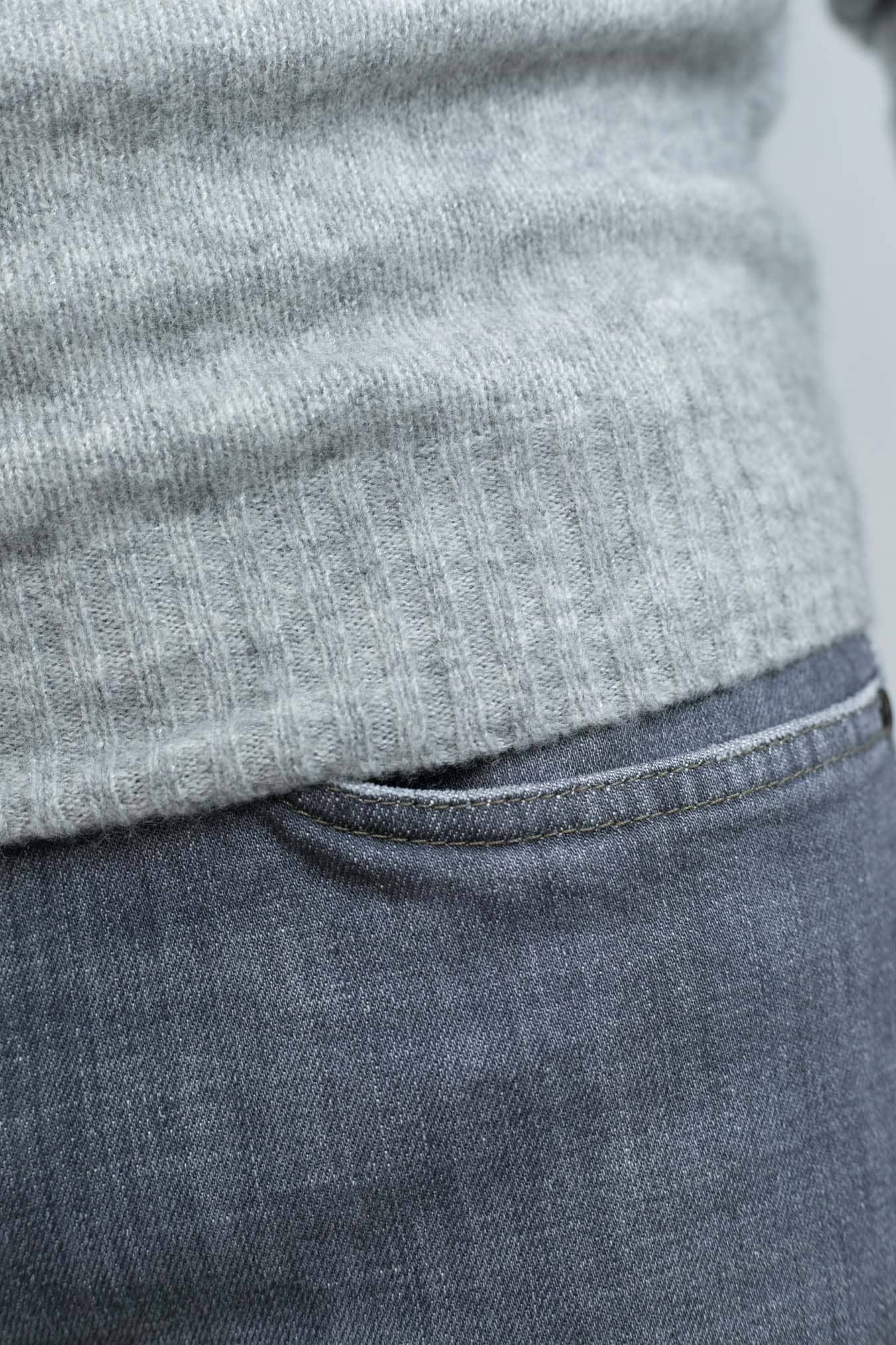 Girocollo in Cashmere e Seta Grigio Perla - Guarino Store