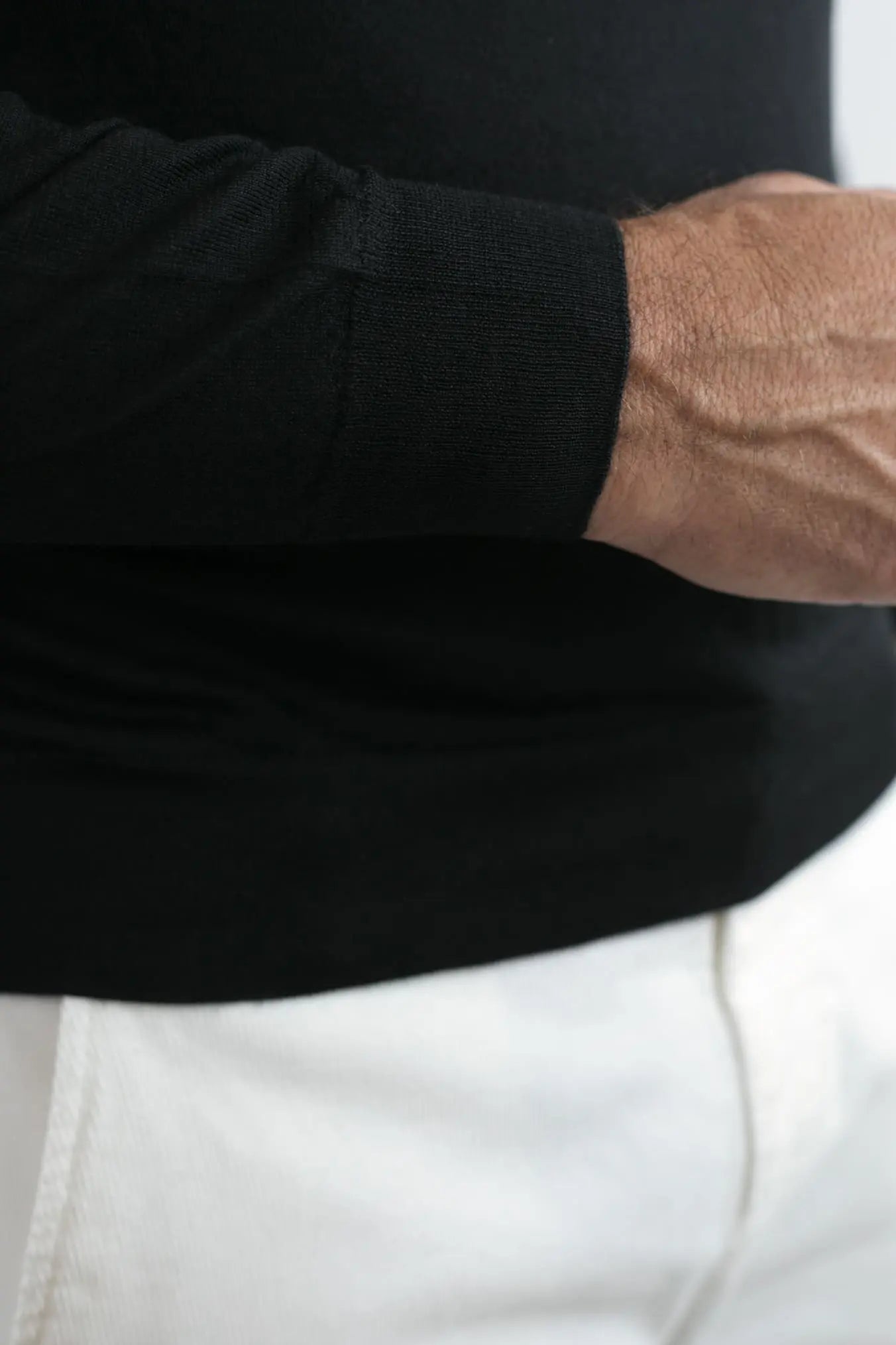 Girocollo Superlight Cashmere e Seta Pettinato Nero - Guarino Store