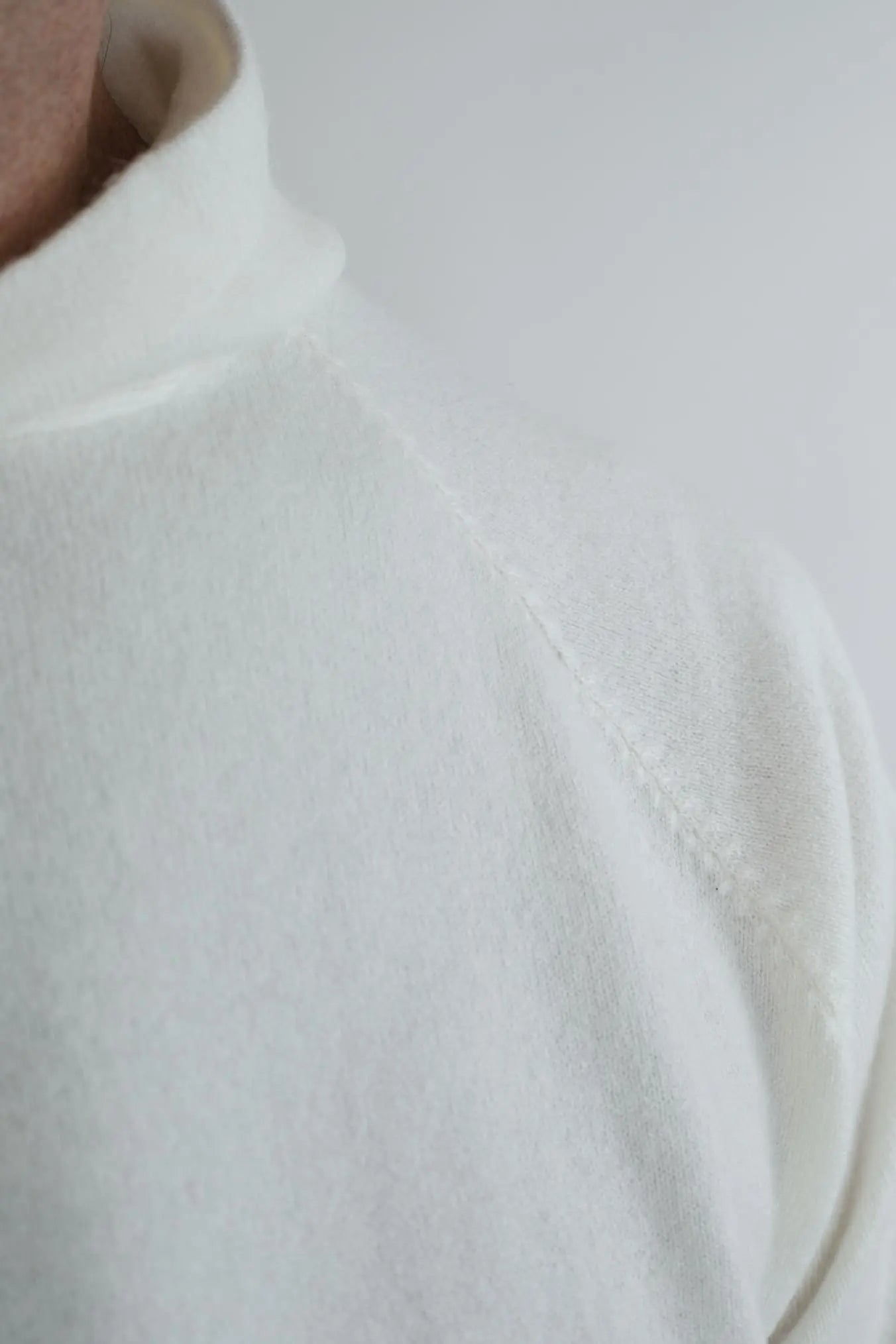 Maglia Felpa Cashmere con Cappuccio Bianco - Guarino Store