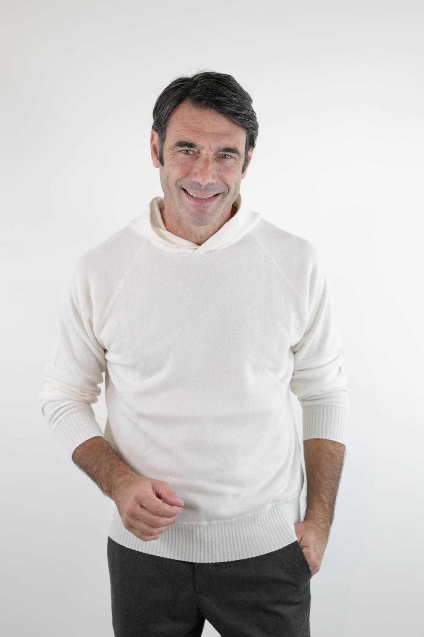 Maglia Felpa Cashmere con Cappuccio Bianco - Guarino Store