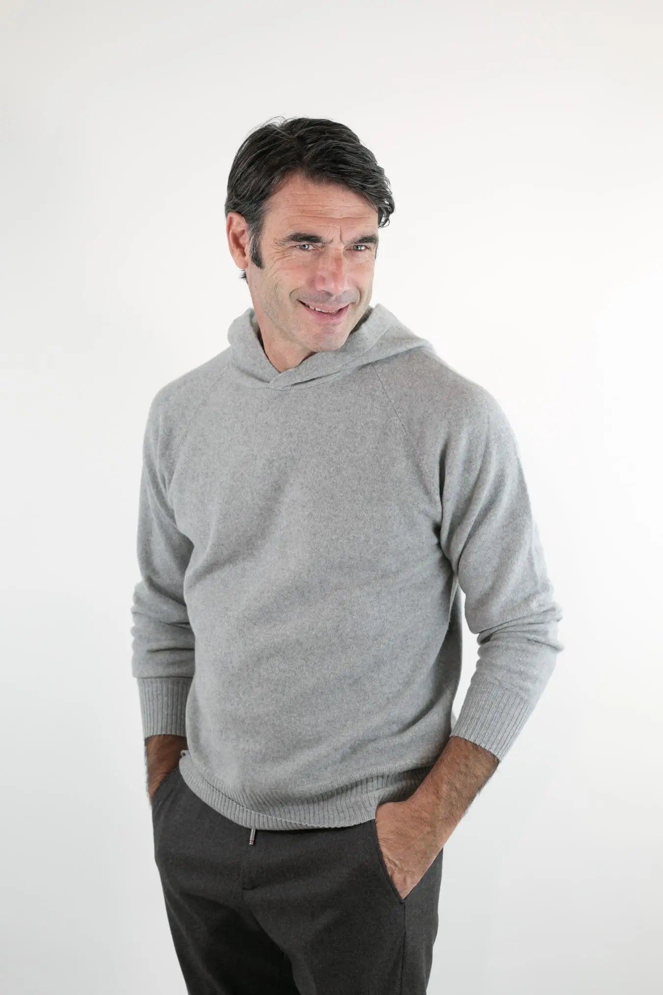 GUARINO Maglia Felpa Cashmere con Cappuccio Grigio Perla