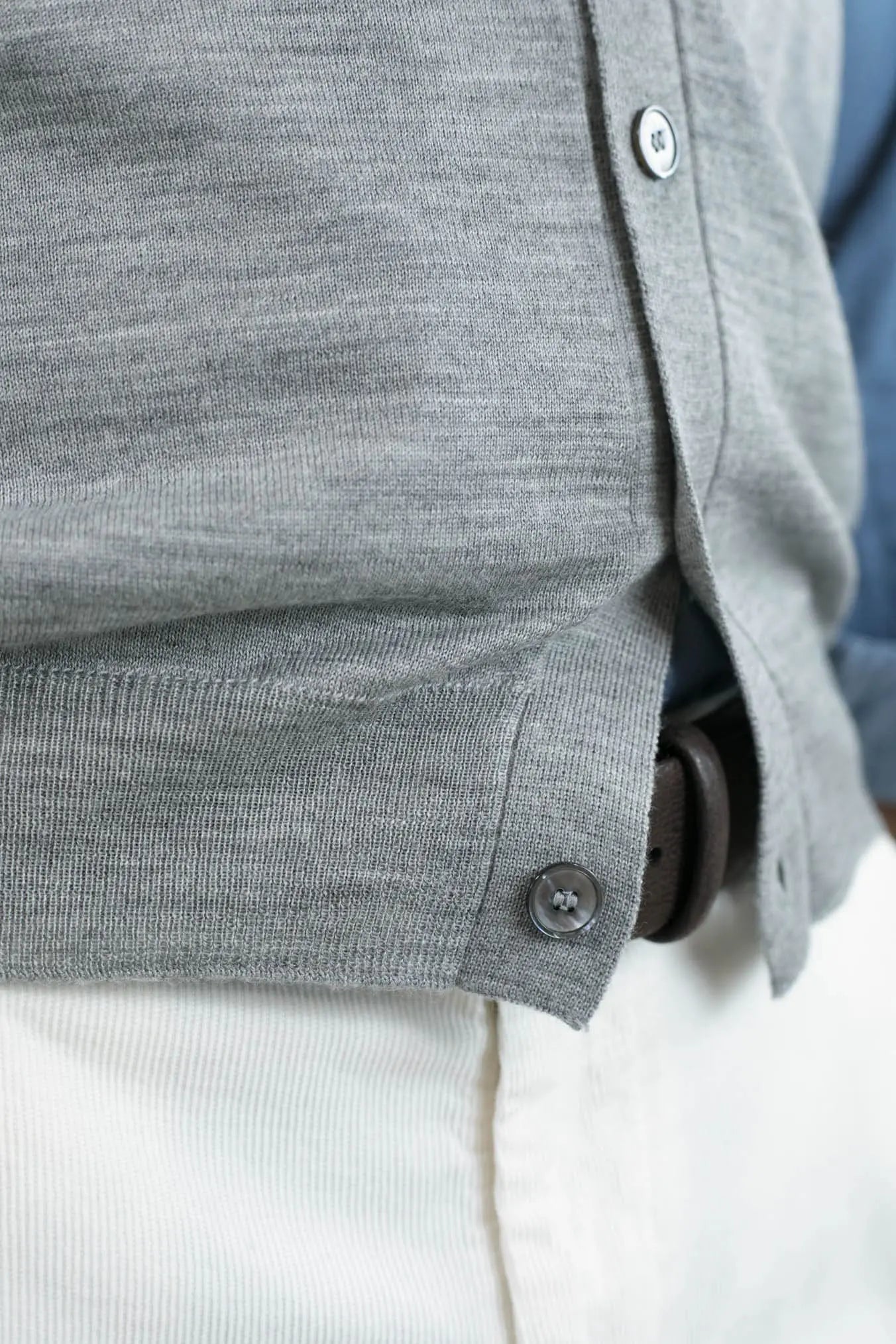 GUARINO Gilet con Bottoni Merino Extrafine Grigio Chiaro