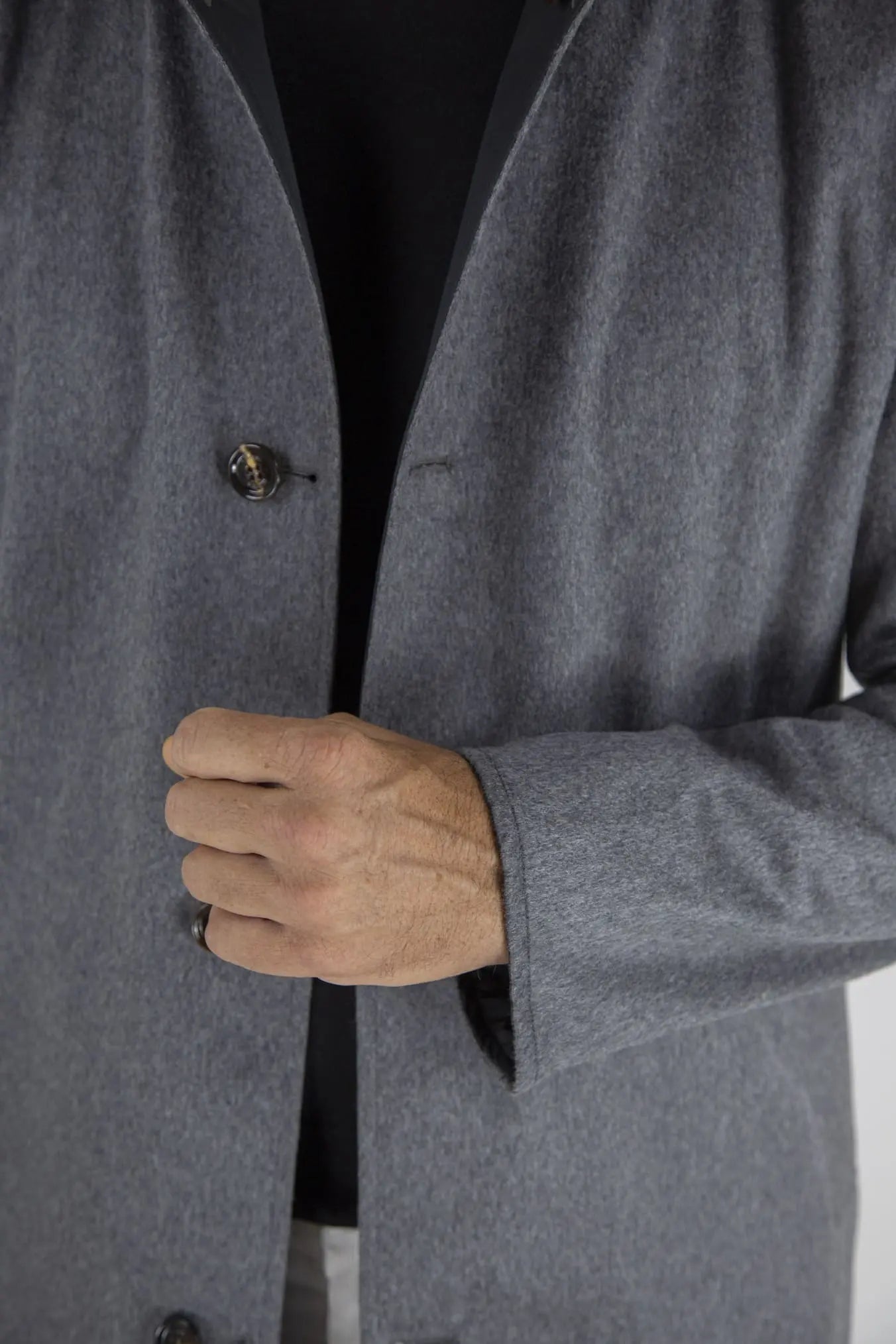 Cappotto Reversibile Cashmere e Nylon Grigio/Nero - Guarino Store