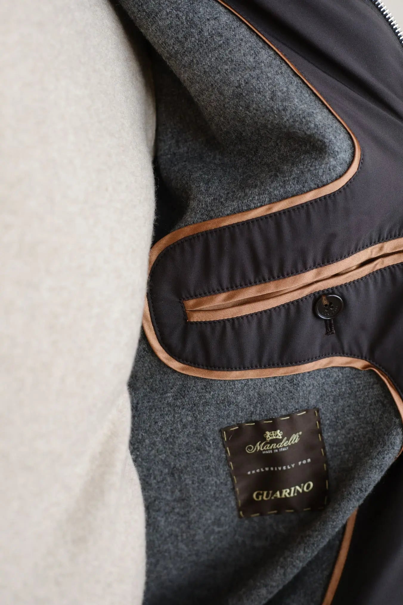 Giubbino in Nylon Airstop e Cashmere Fondente - Guarino Store