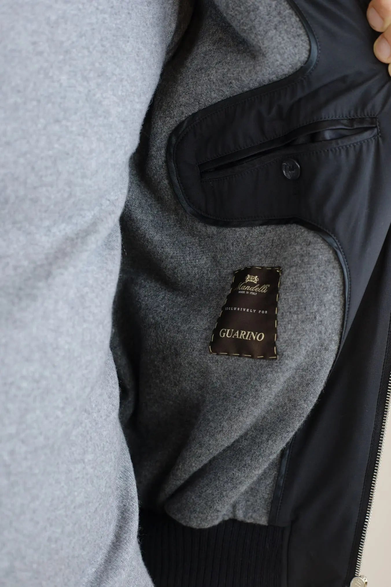 Giubbino in Nylon Airstop e Cashmere Nero - Guarino Store