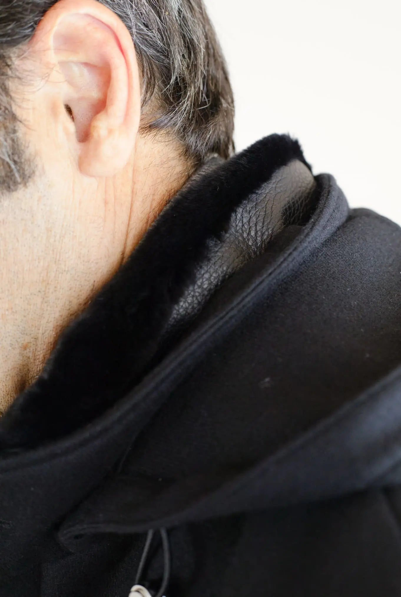 Cappotto in Jersey di Cashmere Cappuccio Removibile Nero - Guarino Store