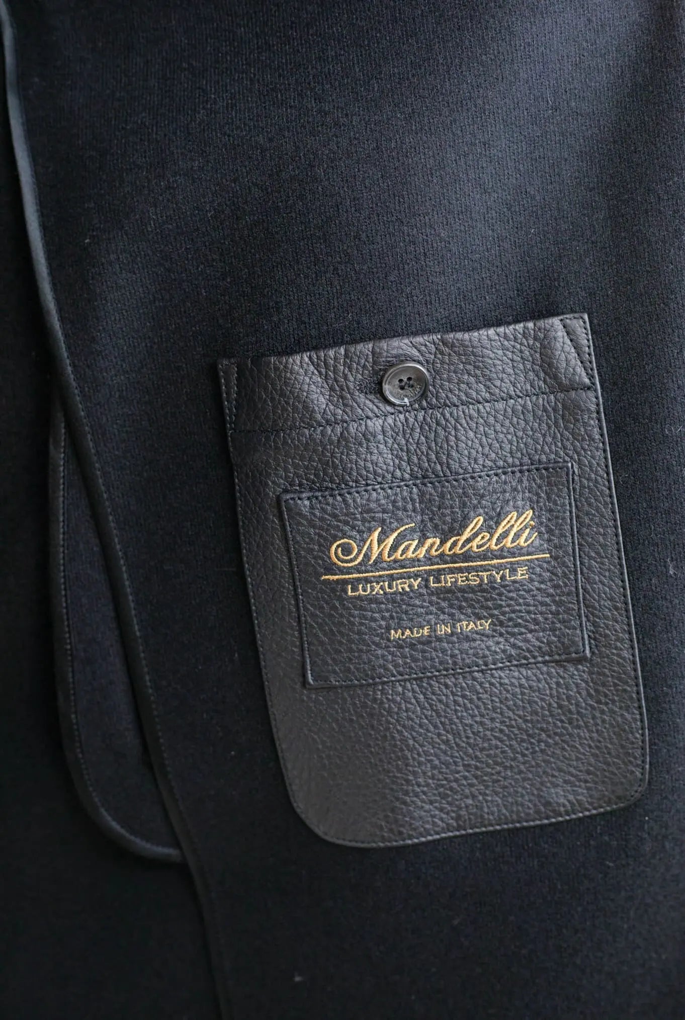Cappotto in Jersey di Cashmere Cappuccio Removibile Nero - Guarino Store