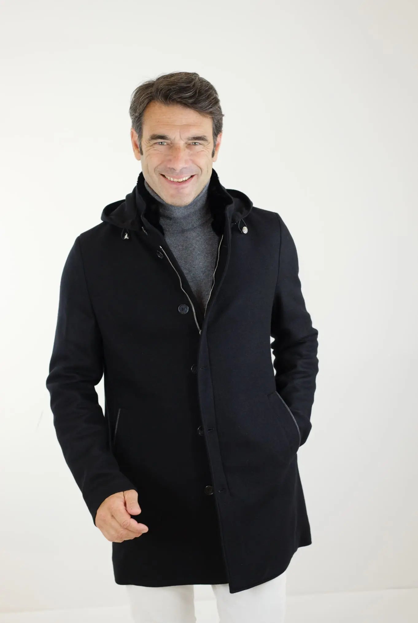 Cappotto in Jersey di Cashmere Cappuccio Removibile Nero - Guarino Store