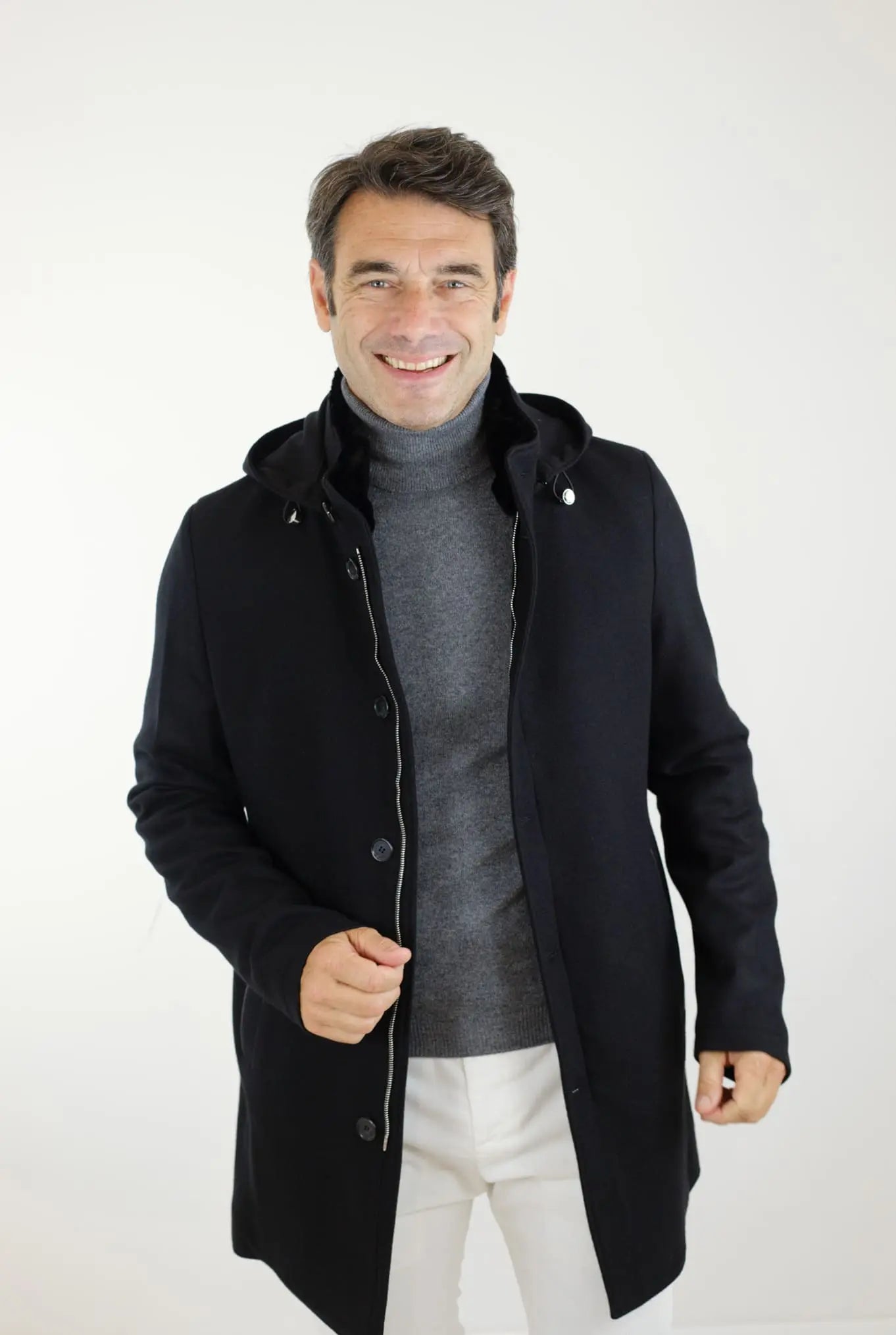 Cappotto in Jersey di Cashmere Cappuccio Removibile Nero - Guarino Store