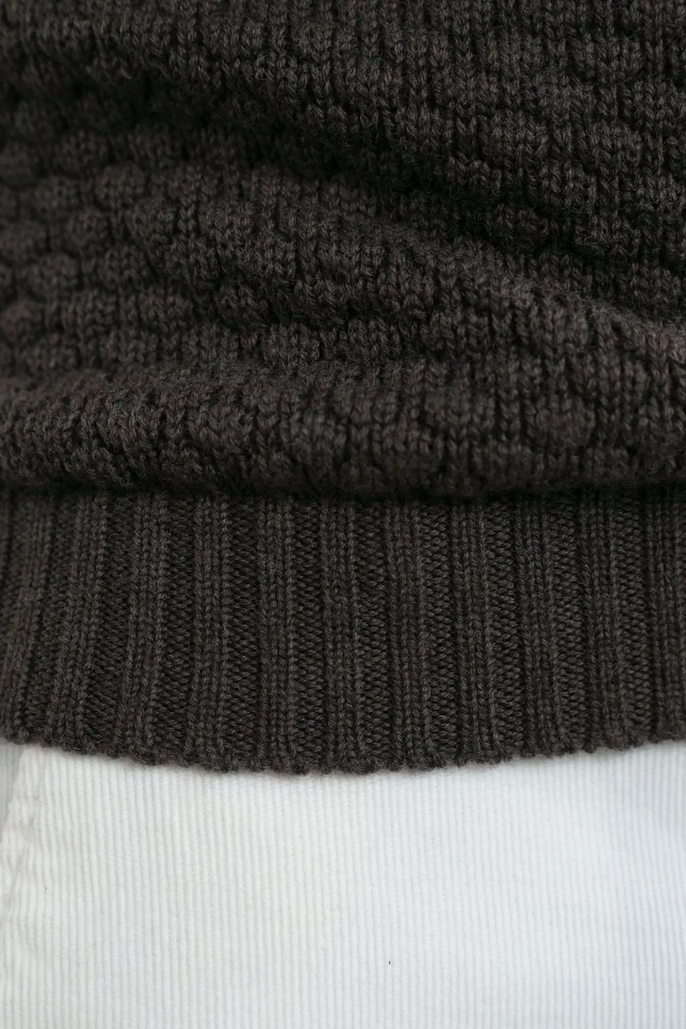 Dolcevita mod. Hubbel Nido D'Ape Lana Merino Cioccolato - Guarino Store