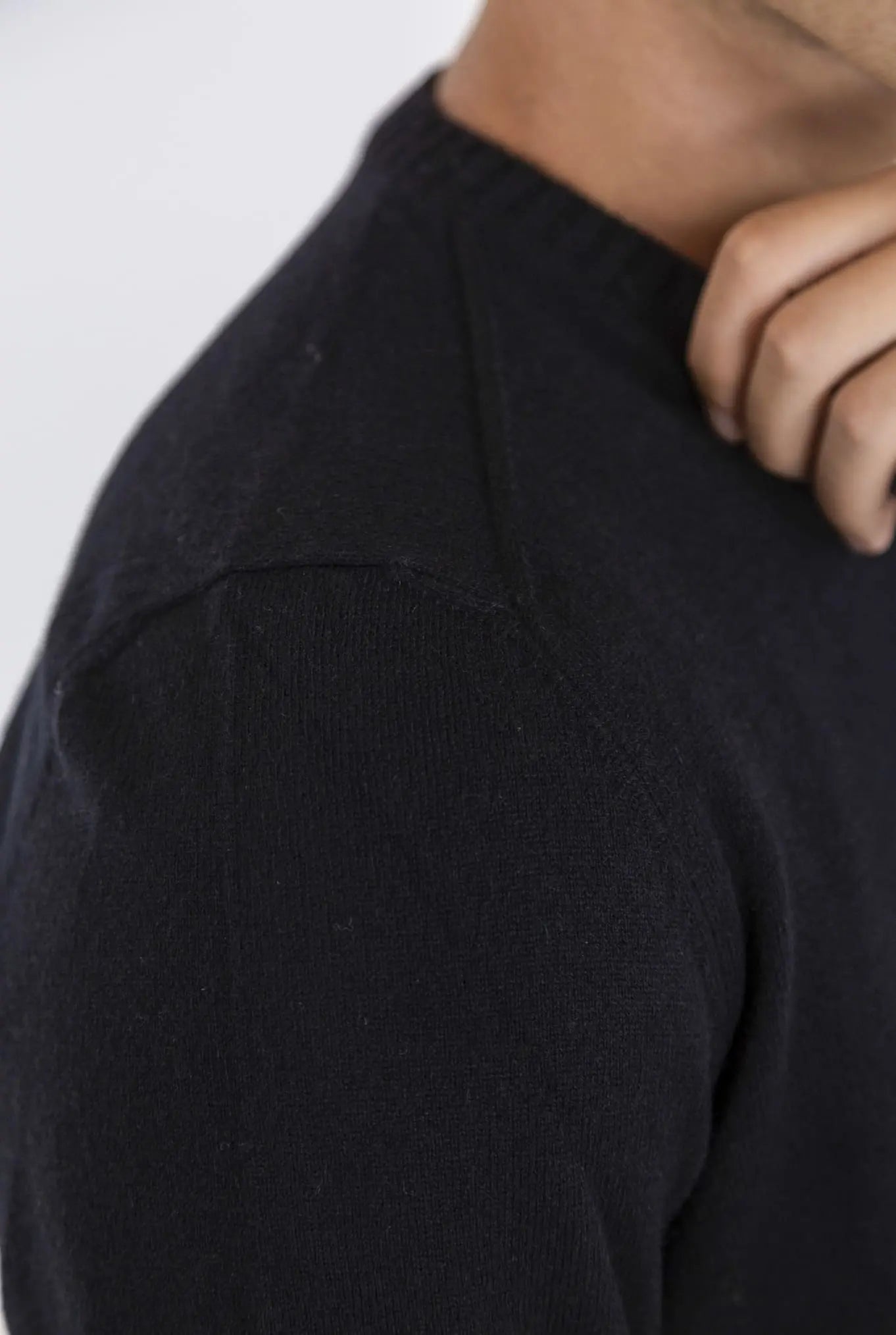 Girocollo Cashmere Nero - Guarino Store