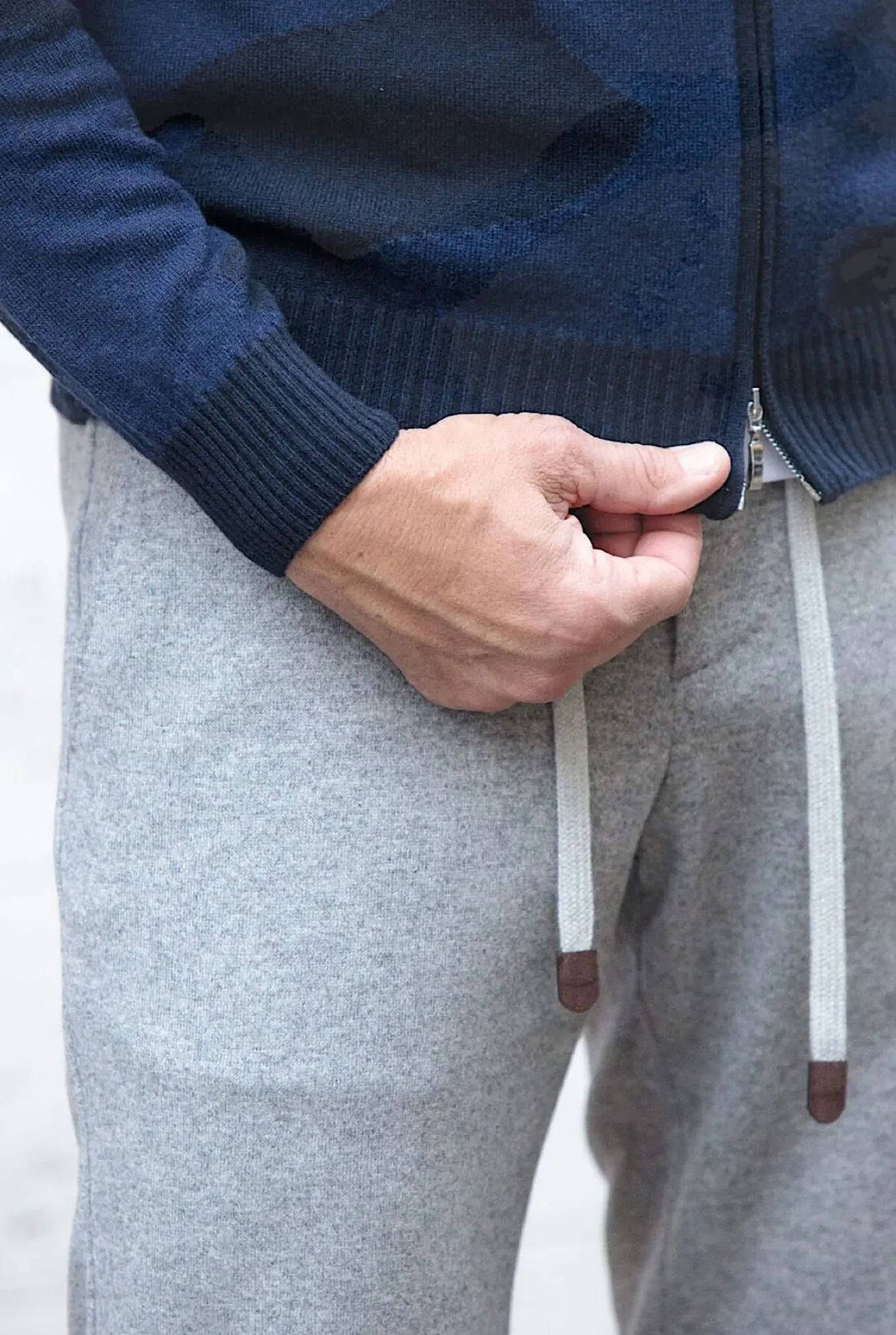 Felpa con Cappuccio Cashmere Intarsi a Mano Camouflage Blu - Guarino Store