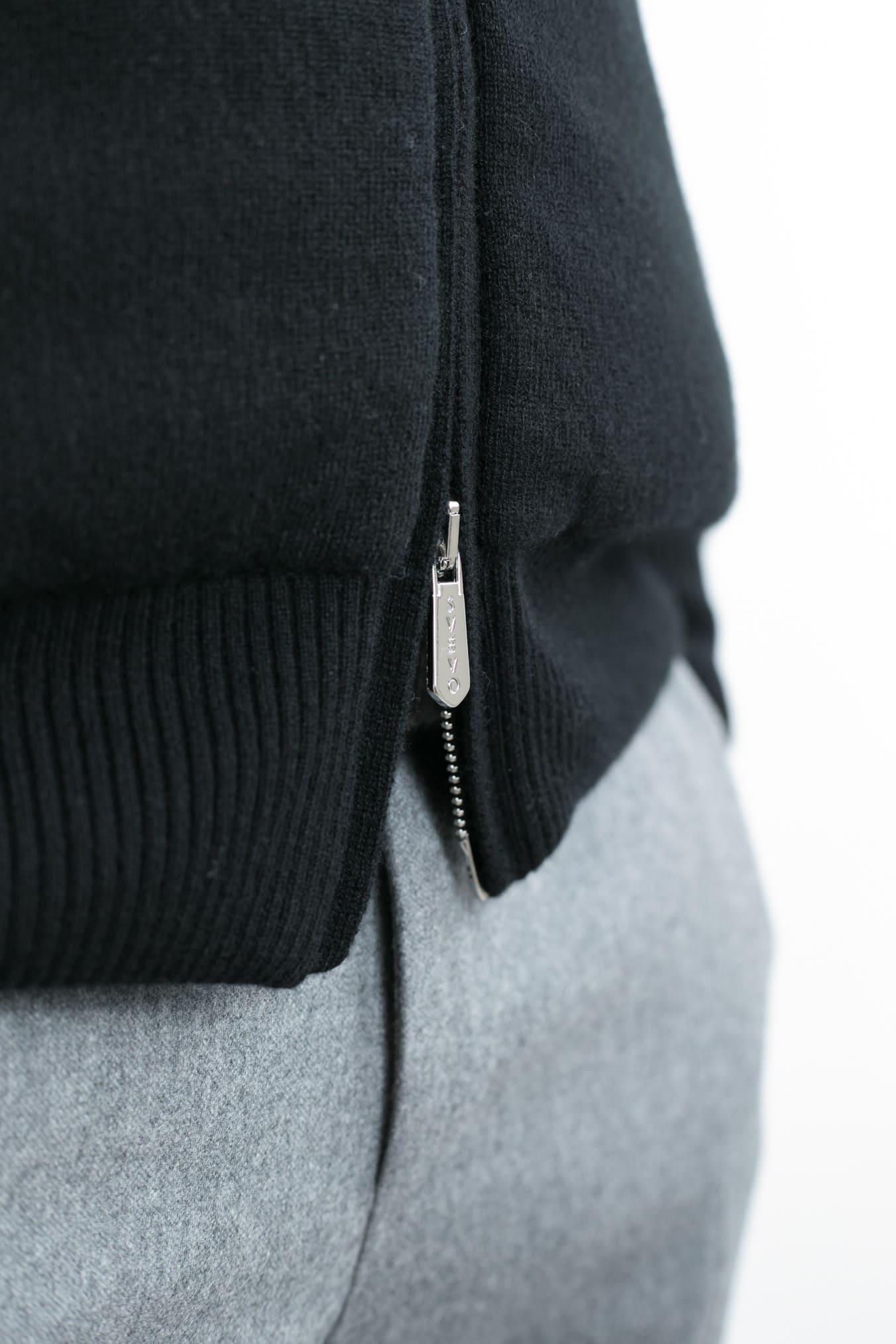 Giubbotto con Cappuccio in Cashmere e Castorino Nero - Guarino Store