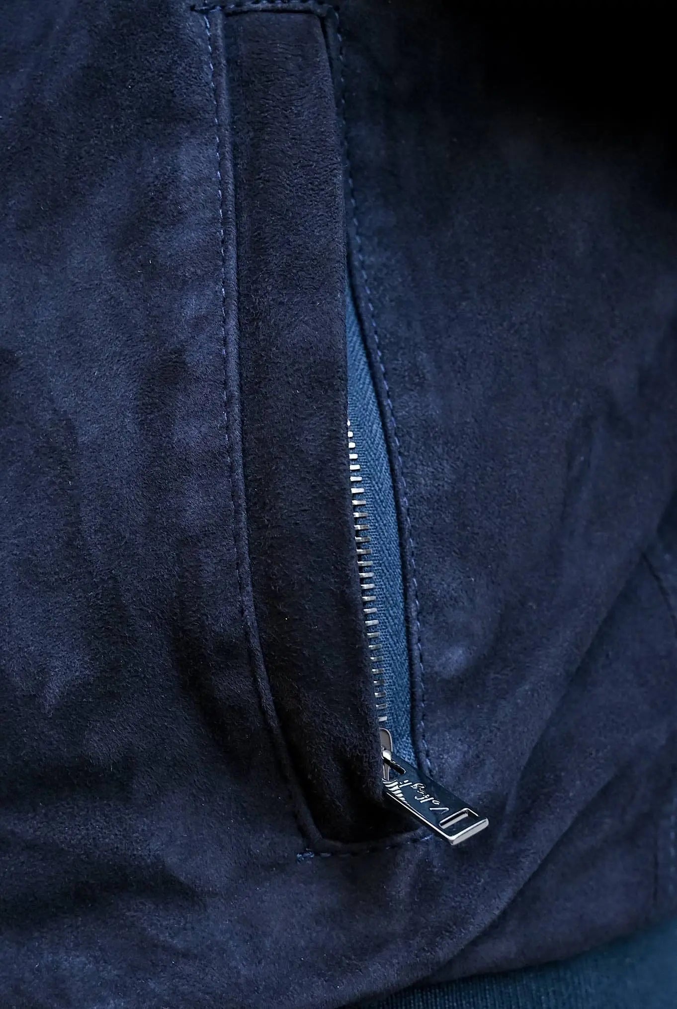 Giubbino Reversibile in Suede e Piuma D'Oca Blu - Guarino Store