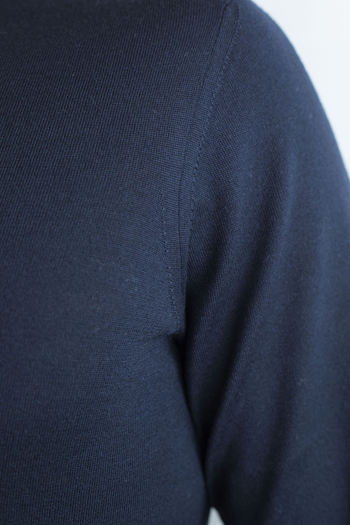 DRUMOHR Girocollo Merinos 140's Extrafine Blu Navy