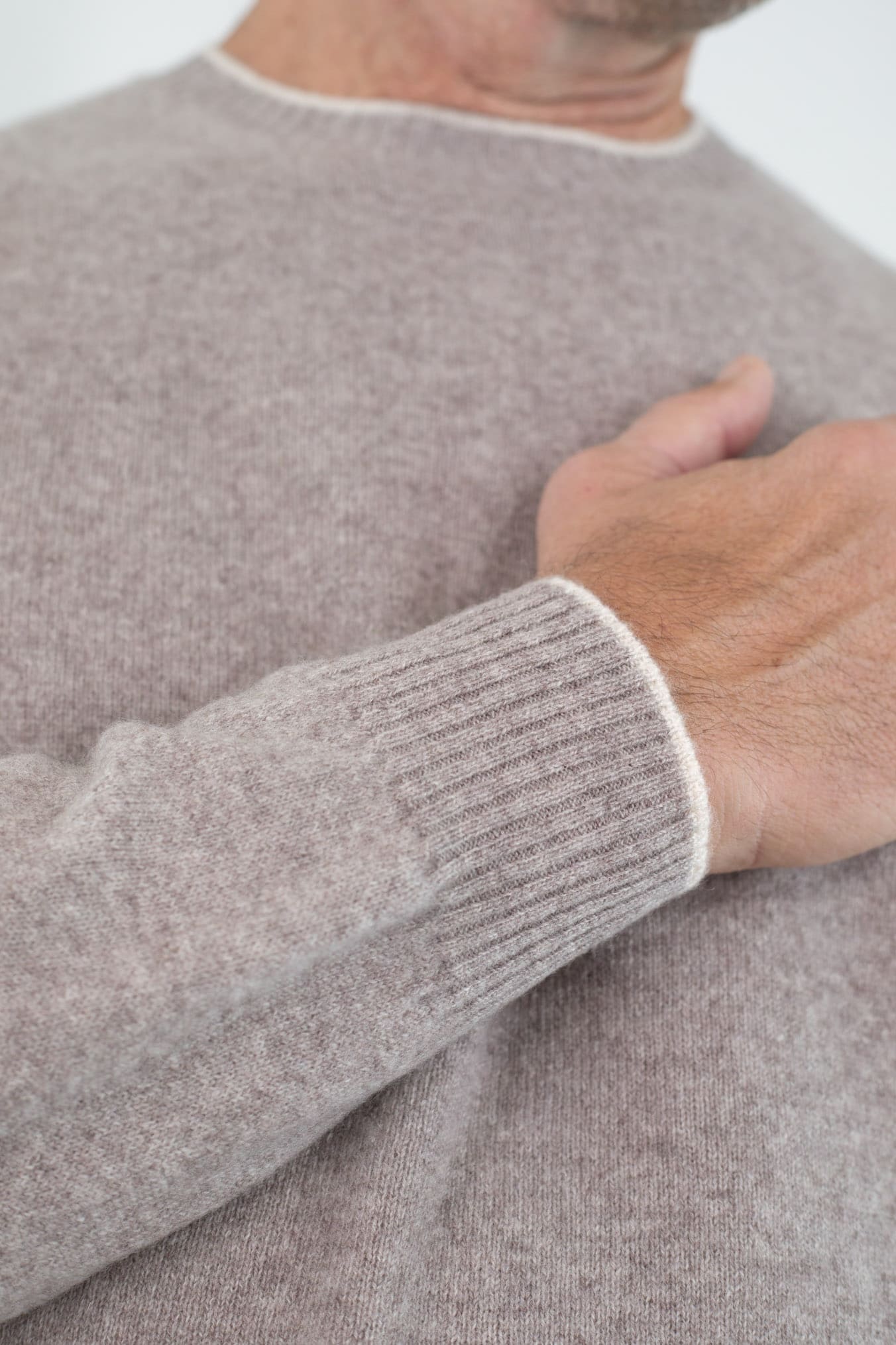 FEDELI Maglia Girocollo Cashmere Persia "Argentina" Beige